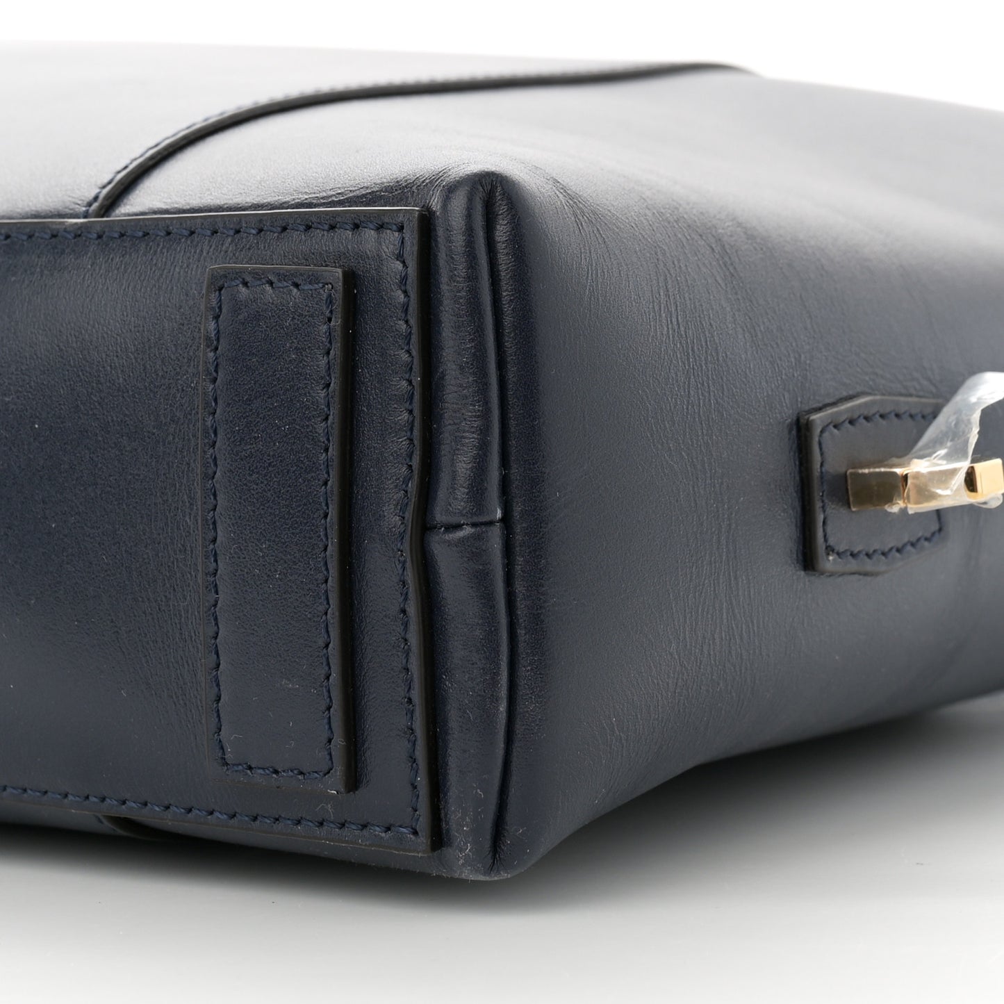 Smooth Calfskin Medium Soft Antigona Navy