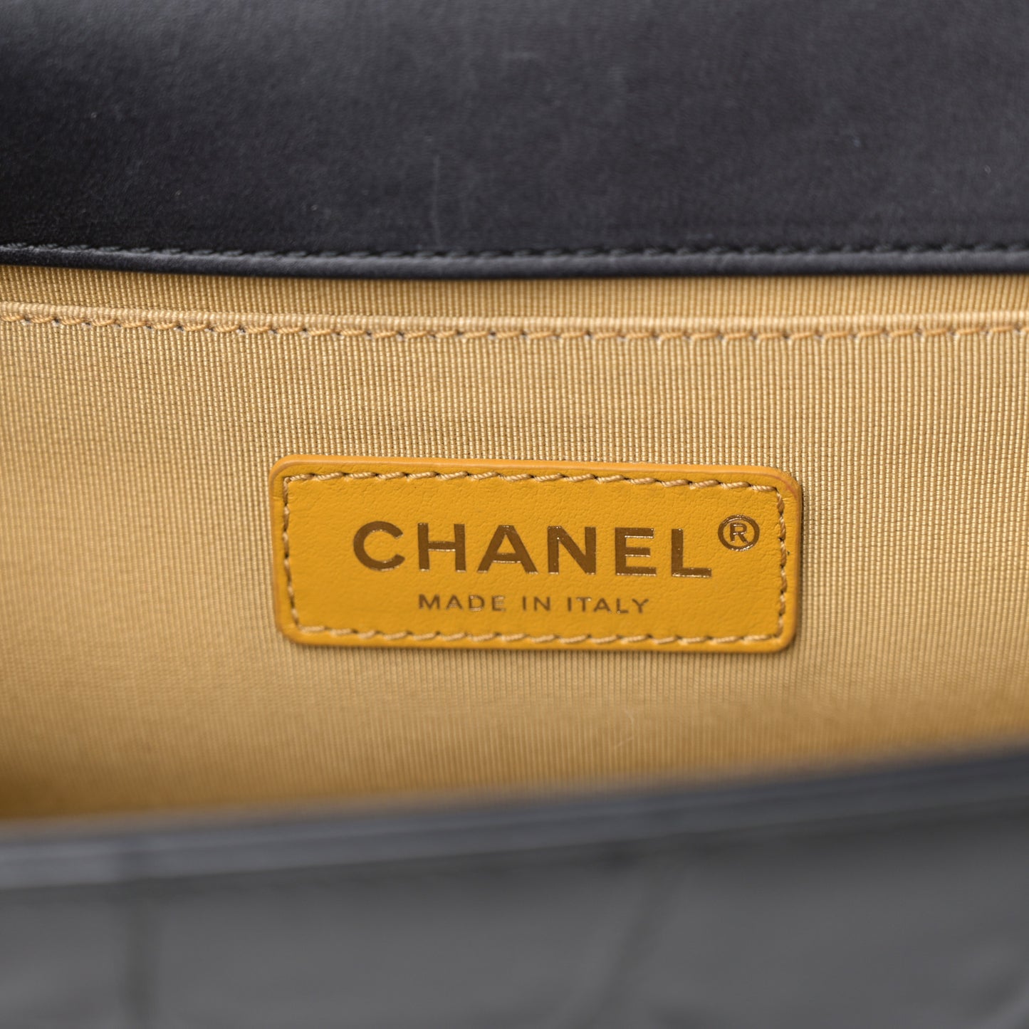 Calfskin Crocodile Embossed Graffiti Cocodile Medium Boy Flap Black Gold