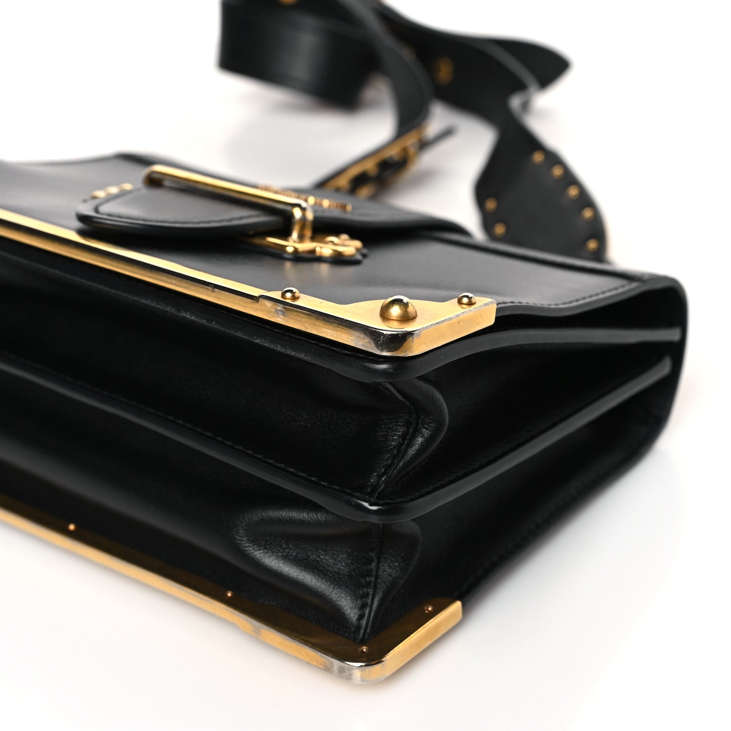 City Calf Saffiano Cahier Bag Black