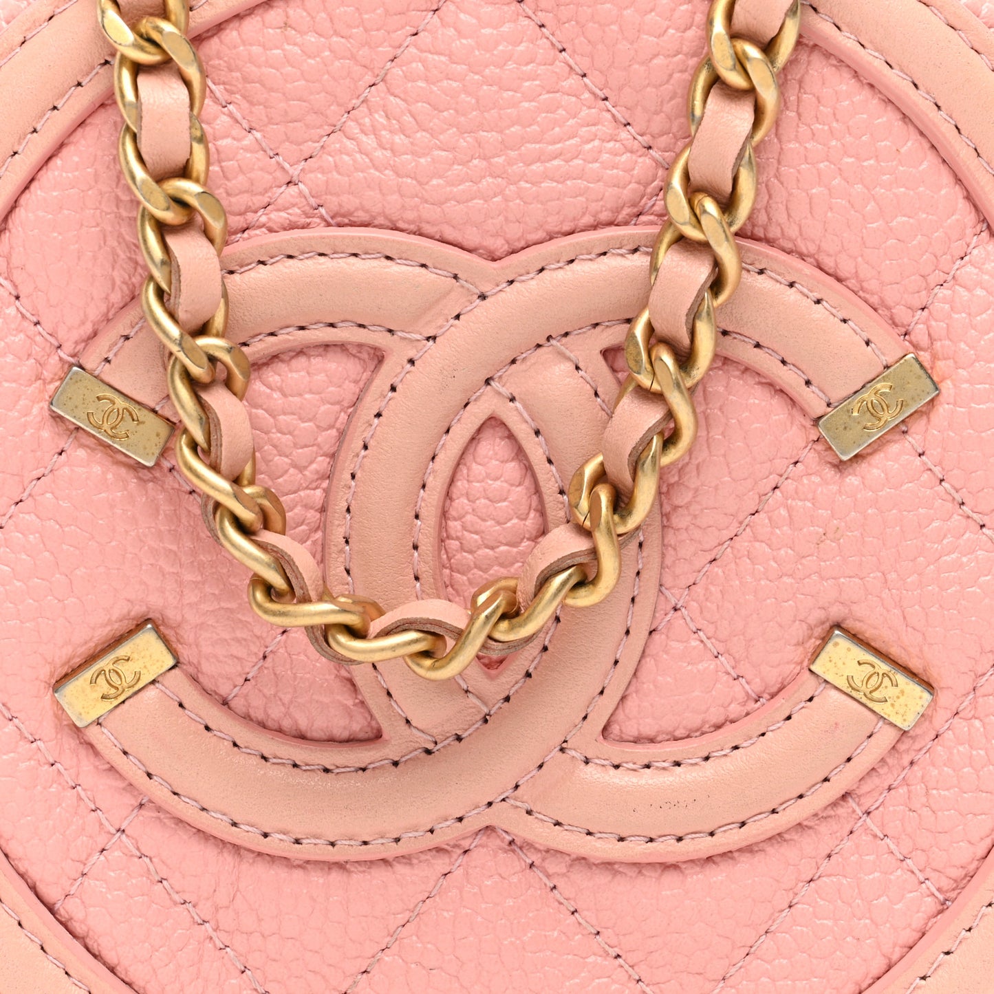 Caviar Quilted Round Filigree Crossbody Pink