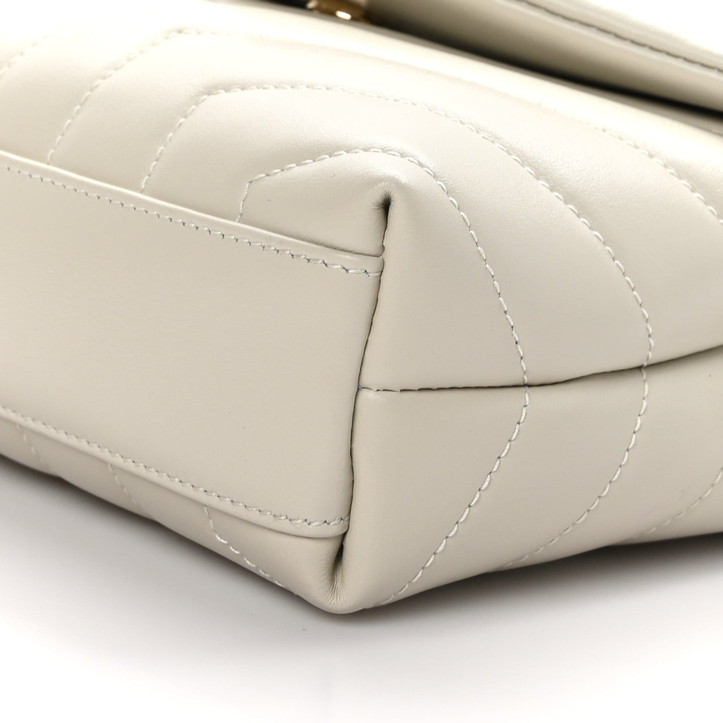 Calfskin Y Quilted Monogram Toy Loulou Crossbody Bag Blanc Vintage