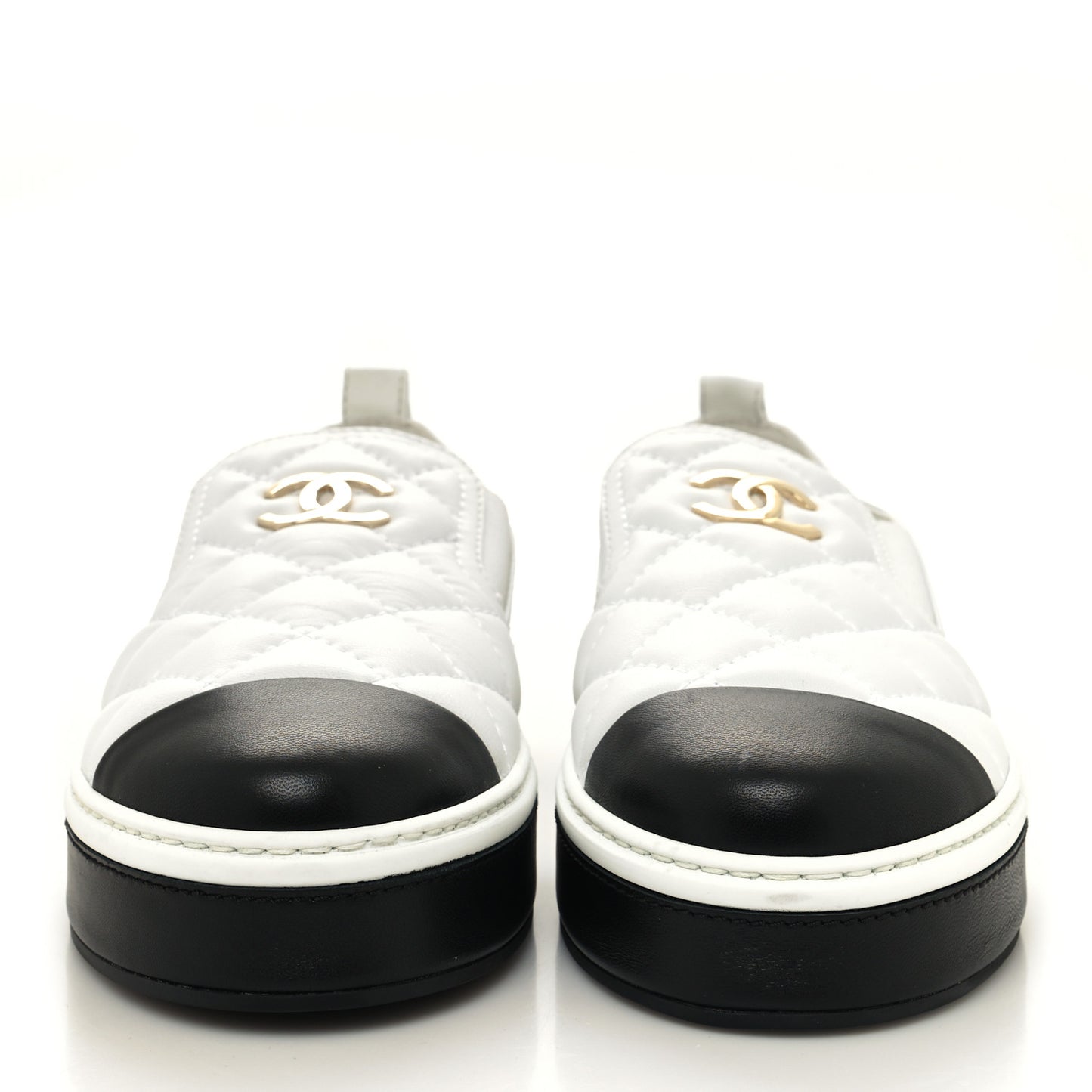 Lambskin Quilted Womens CC Stroll Sneakers 39 White