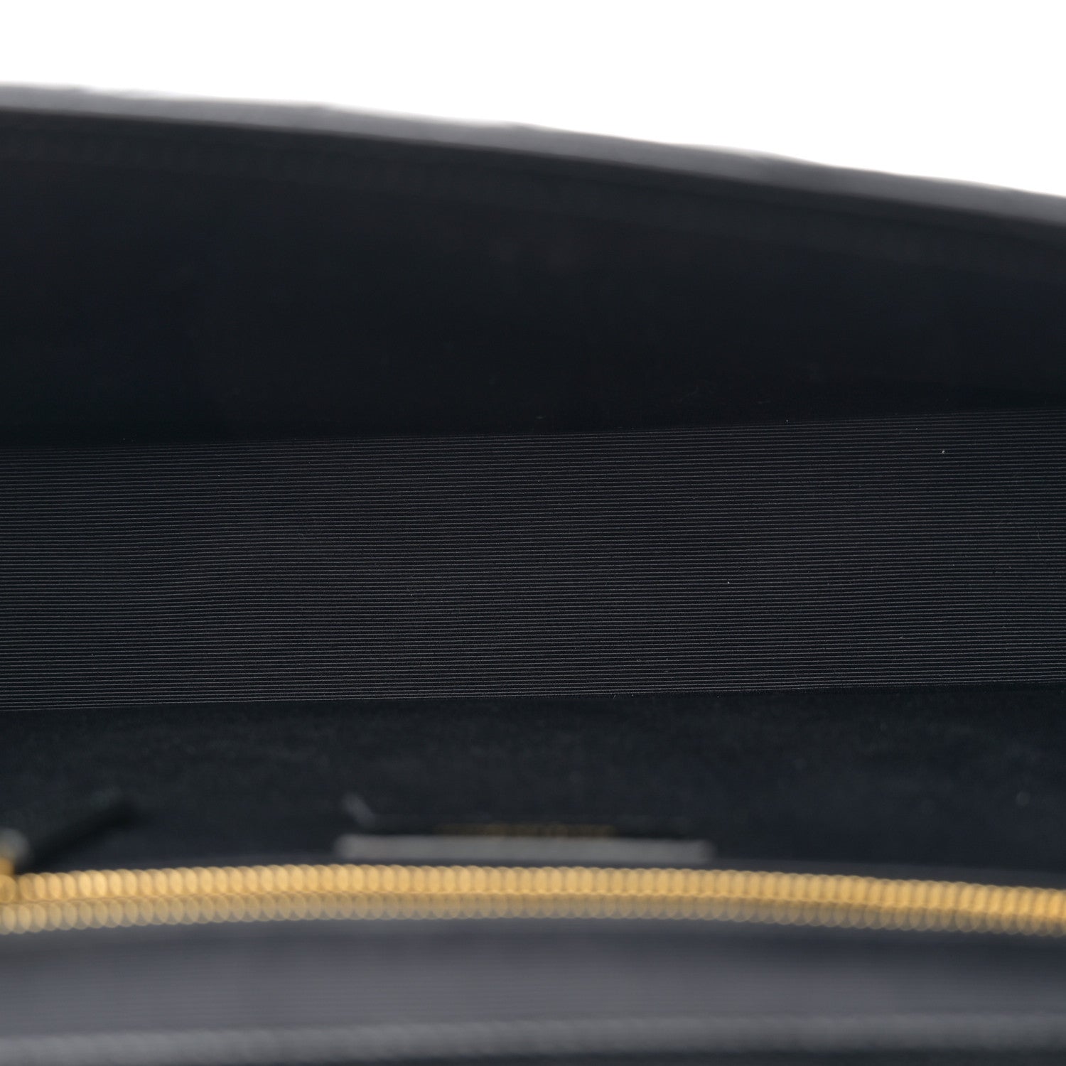 Saint Laurent Grain De Poudre Matelasse Chevron Large Monogram Satchel Black 5 of 11