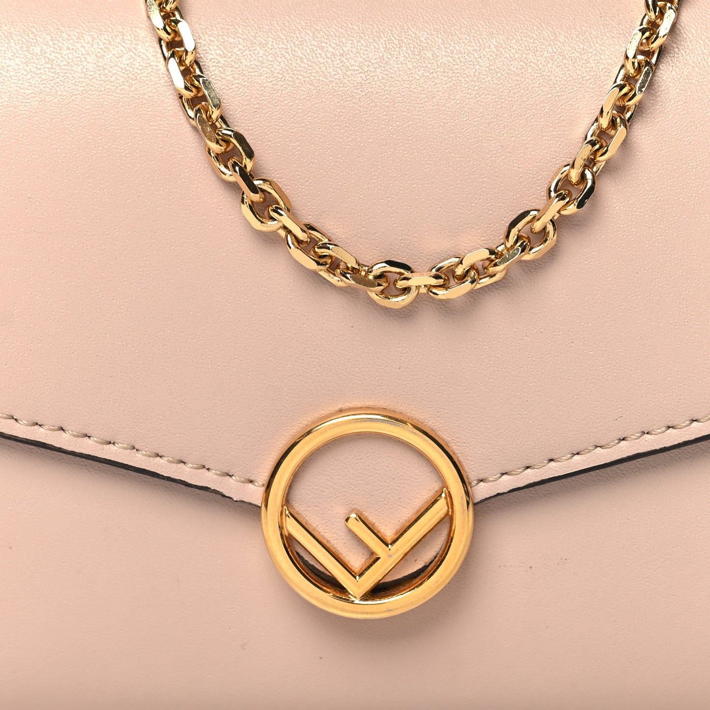 Vitello Cruise F is Fendi Continental Envelope Wallet on Chain Light Rose