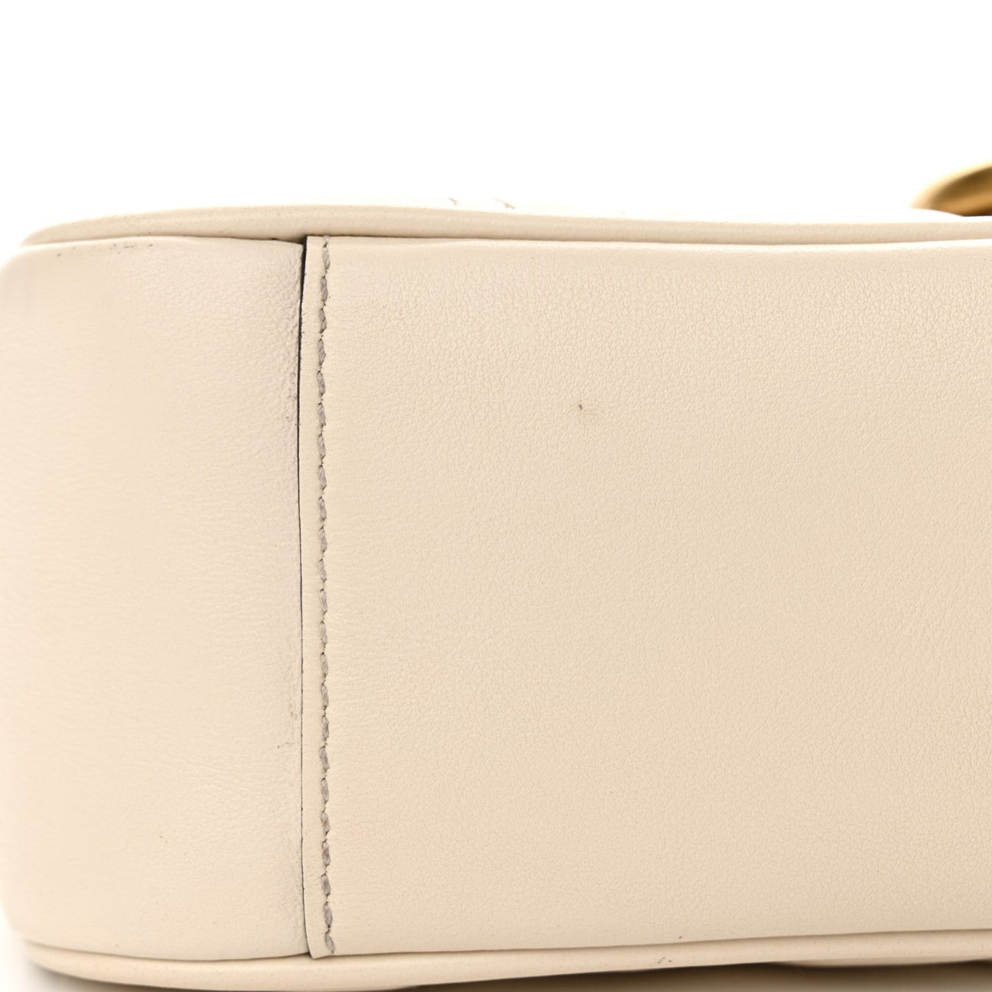 Calfskin Matelasse Small GG Marmont Shoulder Bag White