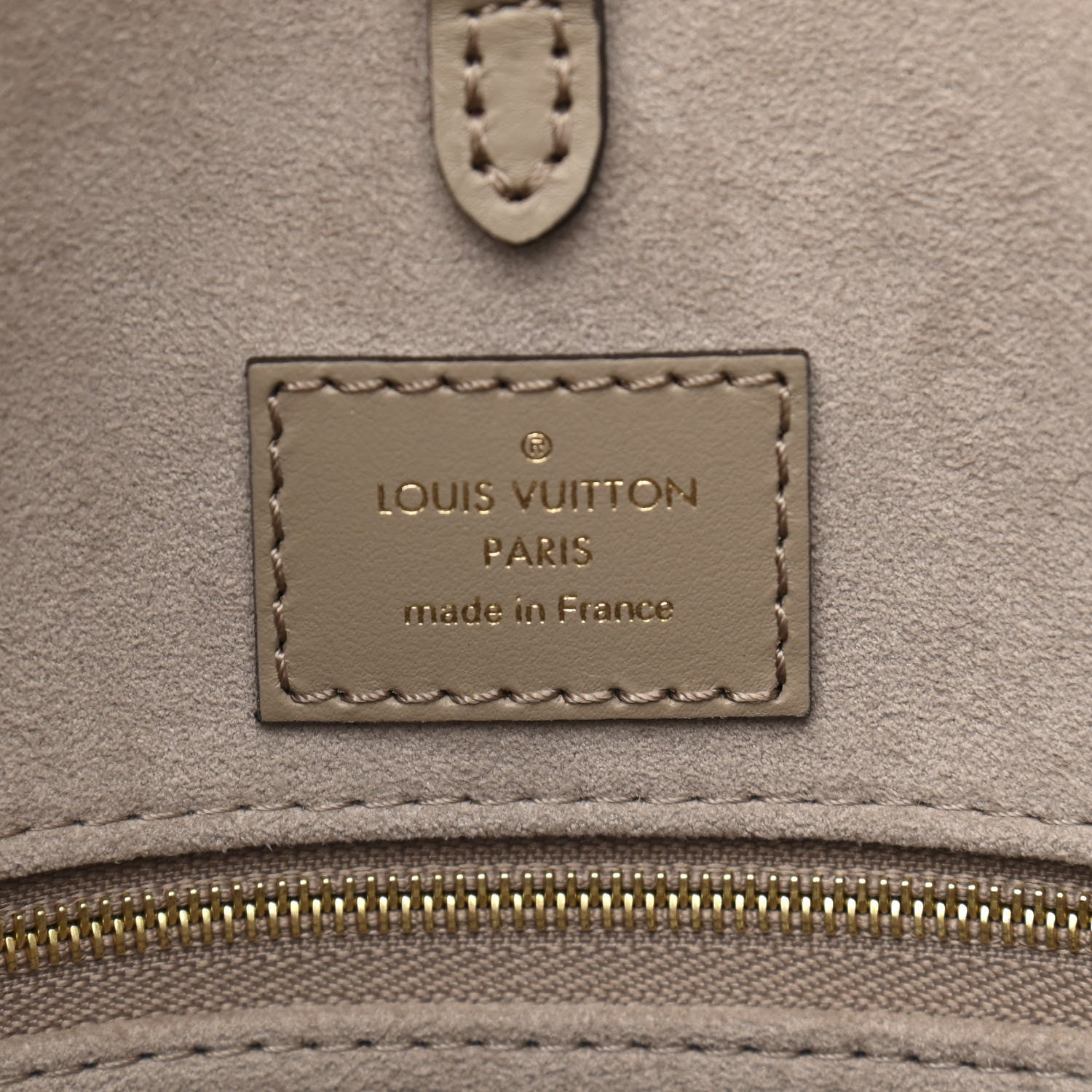 Louis Vuitton Empreinte Monogram Giant Onthego MM Tourterelle Creme 6 of 10