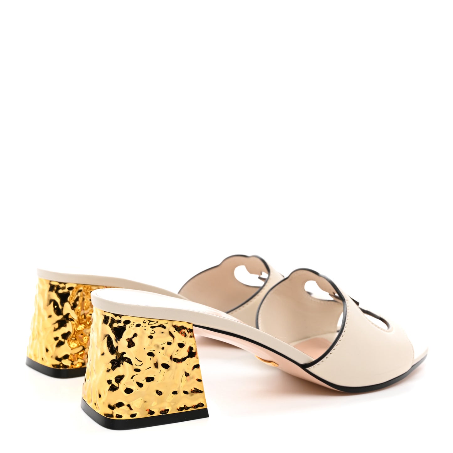 Cosmos Softy Calfskin Interlocking G Cut Out 55mm Slide Sandals 41 Mystic White
