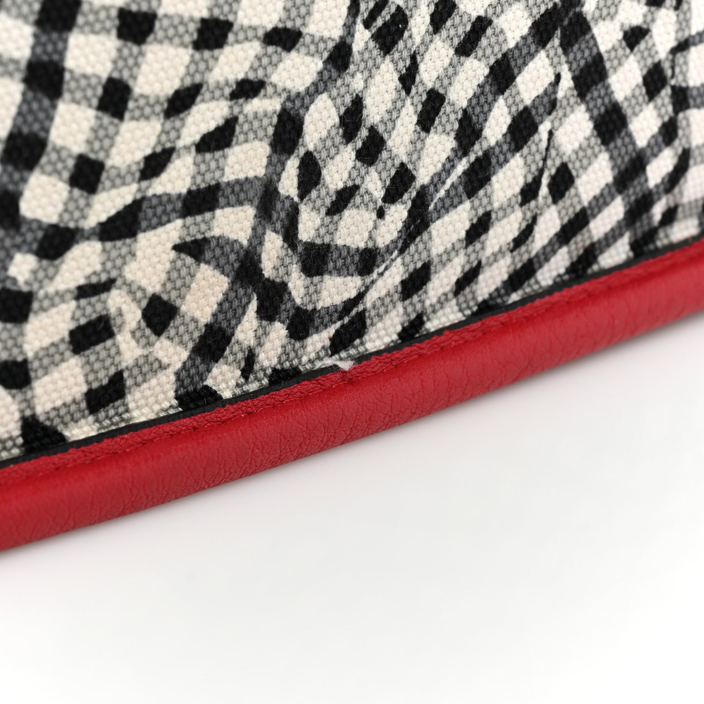 Visetos Medium Liz Reversible Shopper Tote Ruby Red