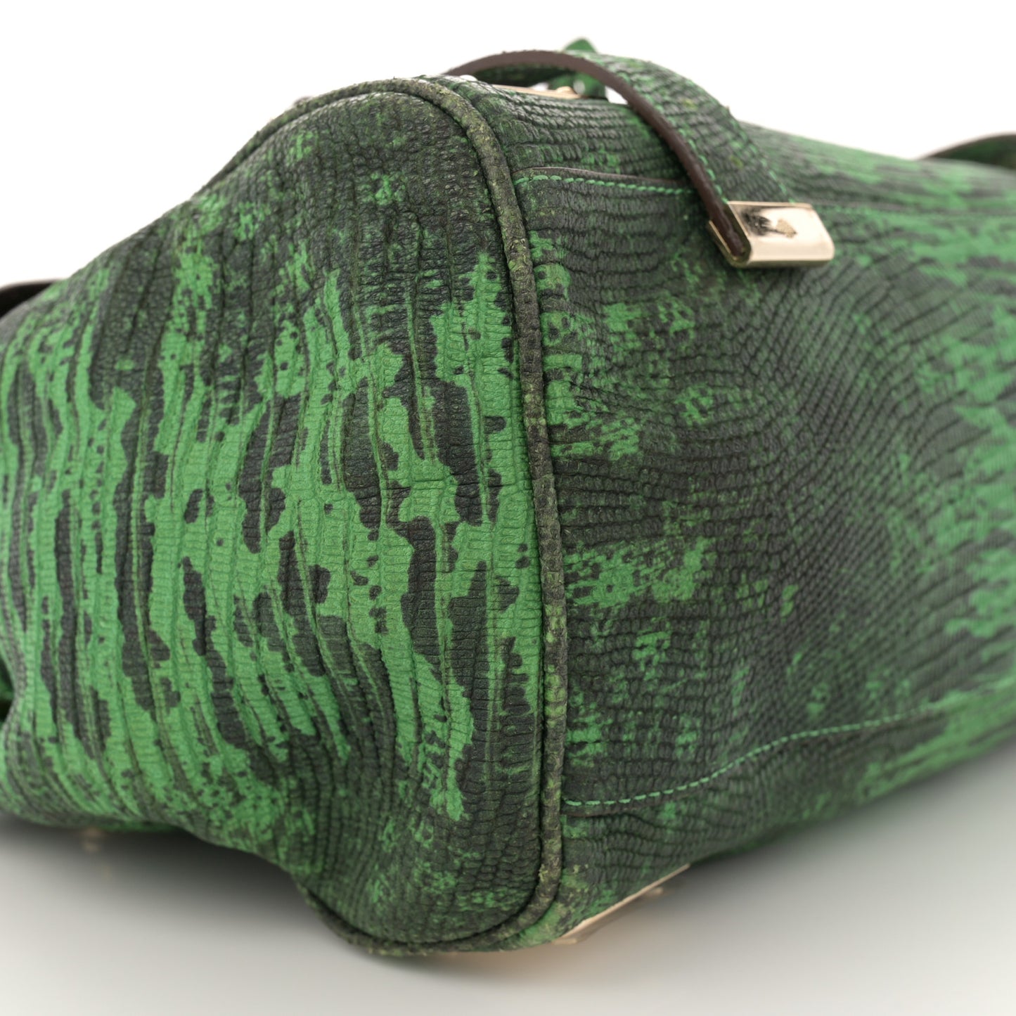 Lizard Print Travel Day Grass Green