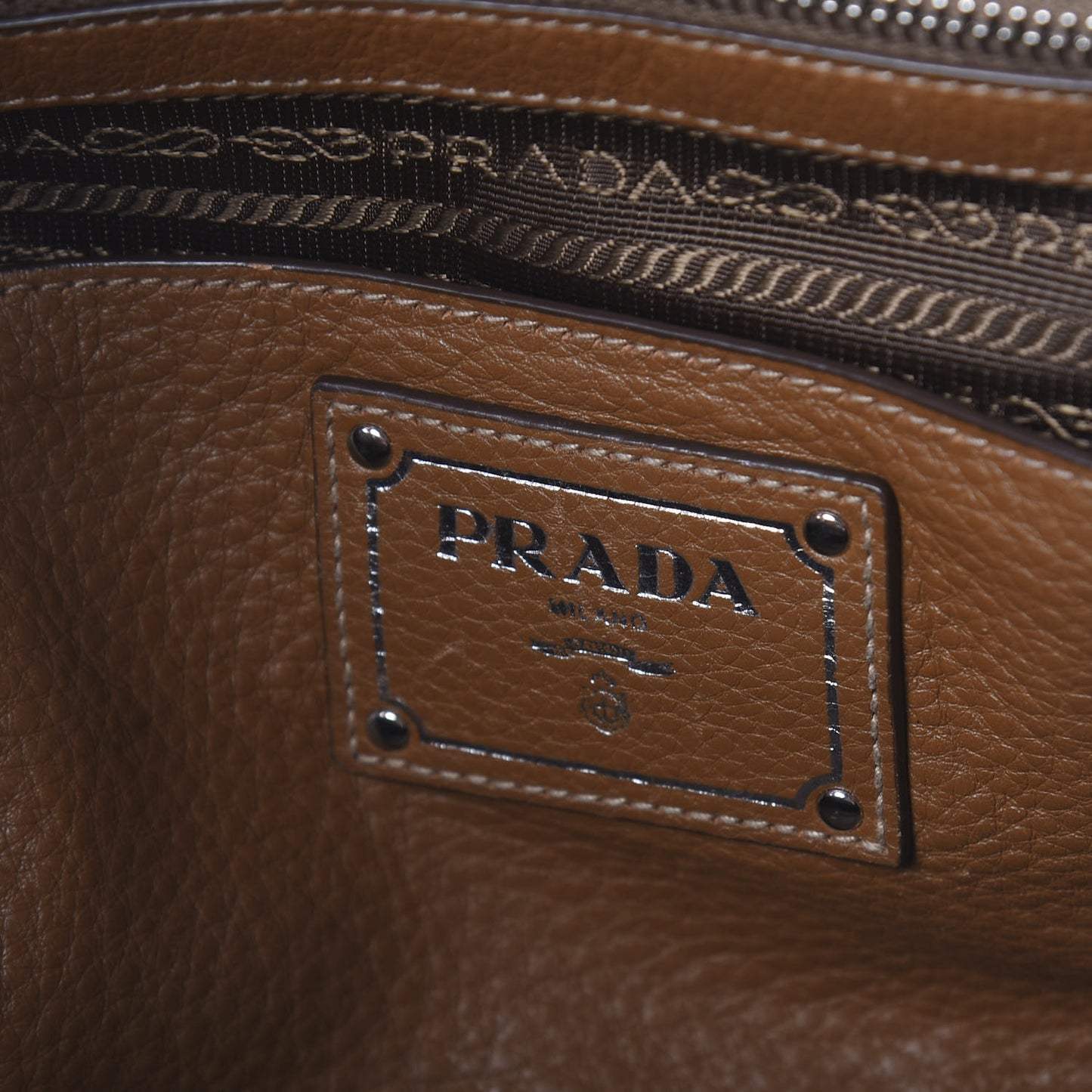 Vitello Daino Shopping Tote Cannella