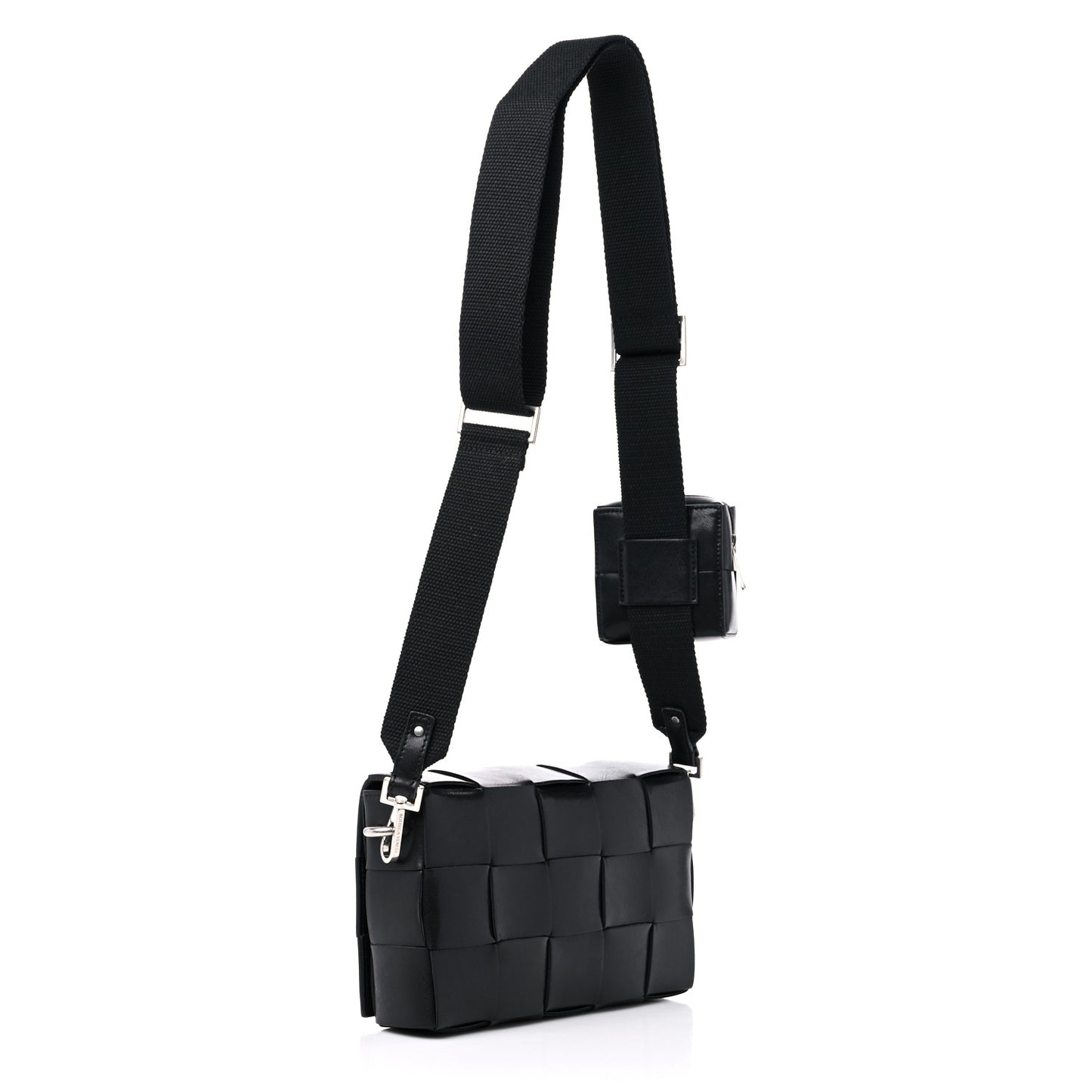 Calfskin Maxi Intreccio Cassette With Strap Bag Black