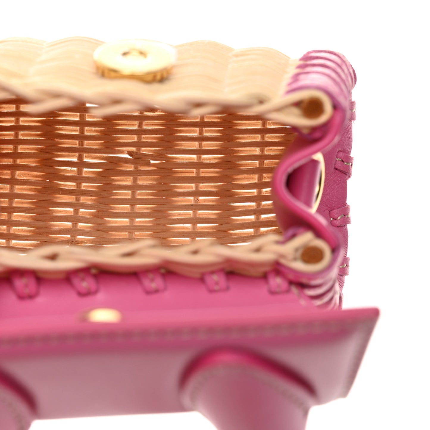 Smooth Calfskin Wicker Le Chiquito Pink
