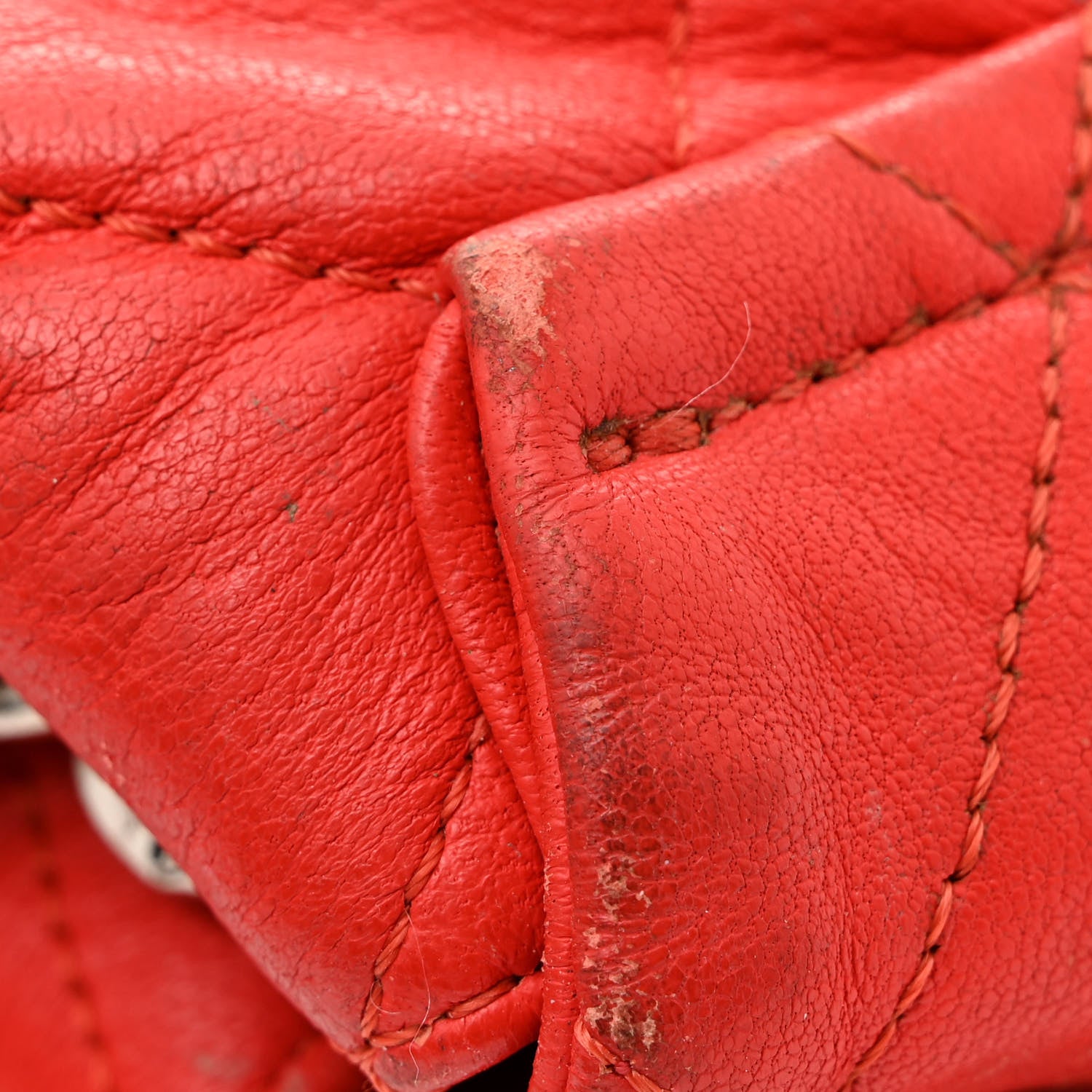 Chanel Washed Lambskin Quilted Medium Chain Around Messenger Red 16 of 20