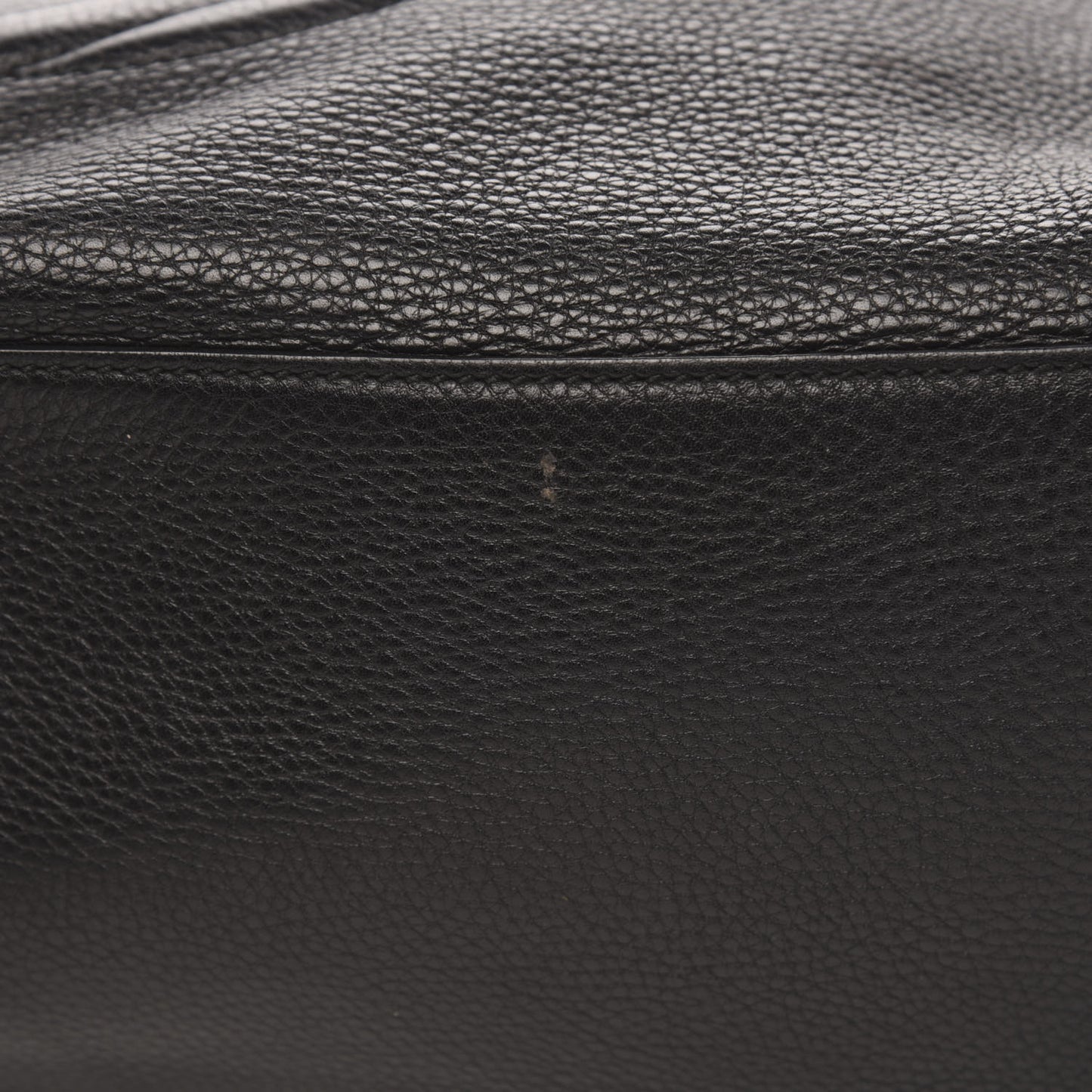 Pebbled Calfskin Medium Soho Chain Shoulder Bag Black