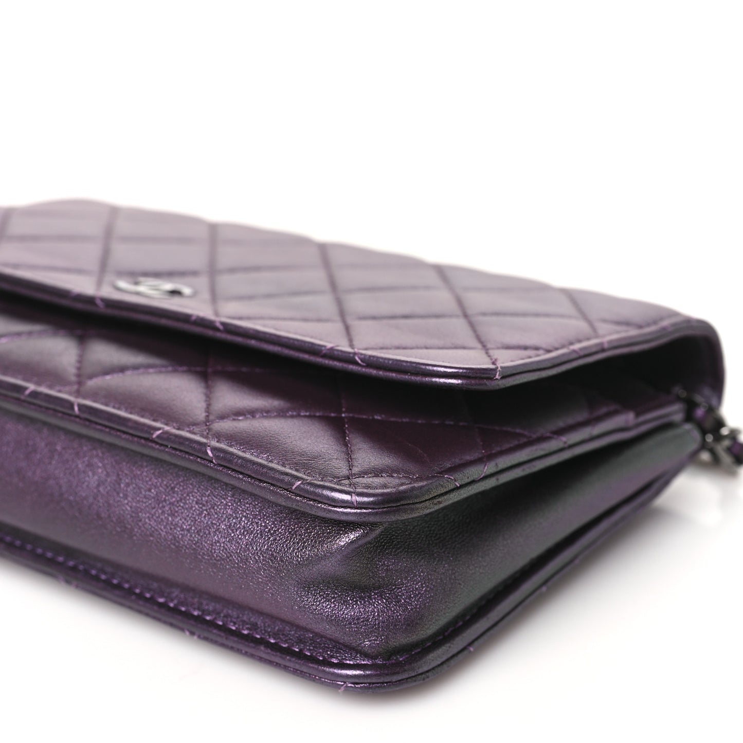 Iridescent Lambskin Quilted Wallet On Chain WOC Dark Purple