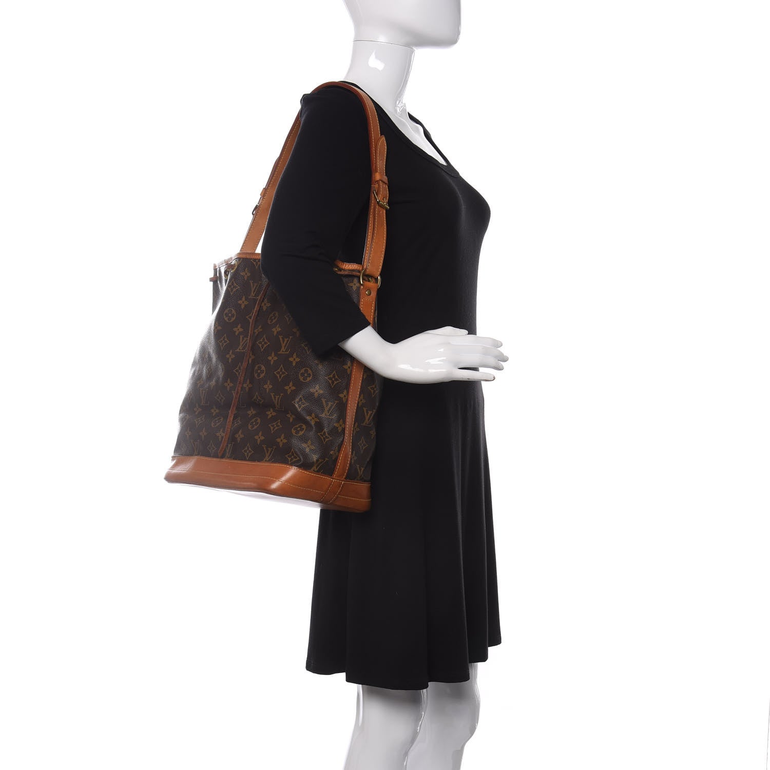 Louis Vuitton Monogram Noe 2 of 11