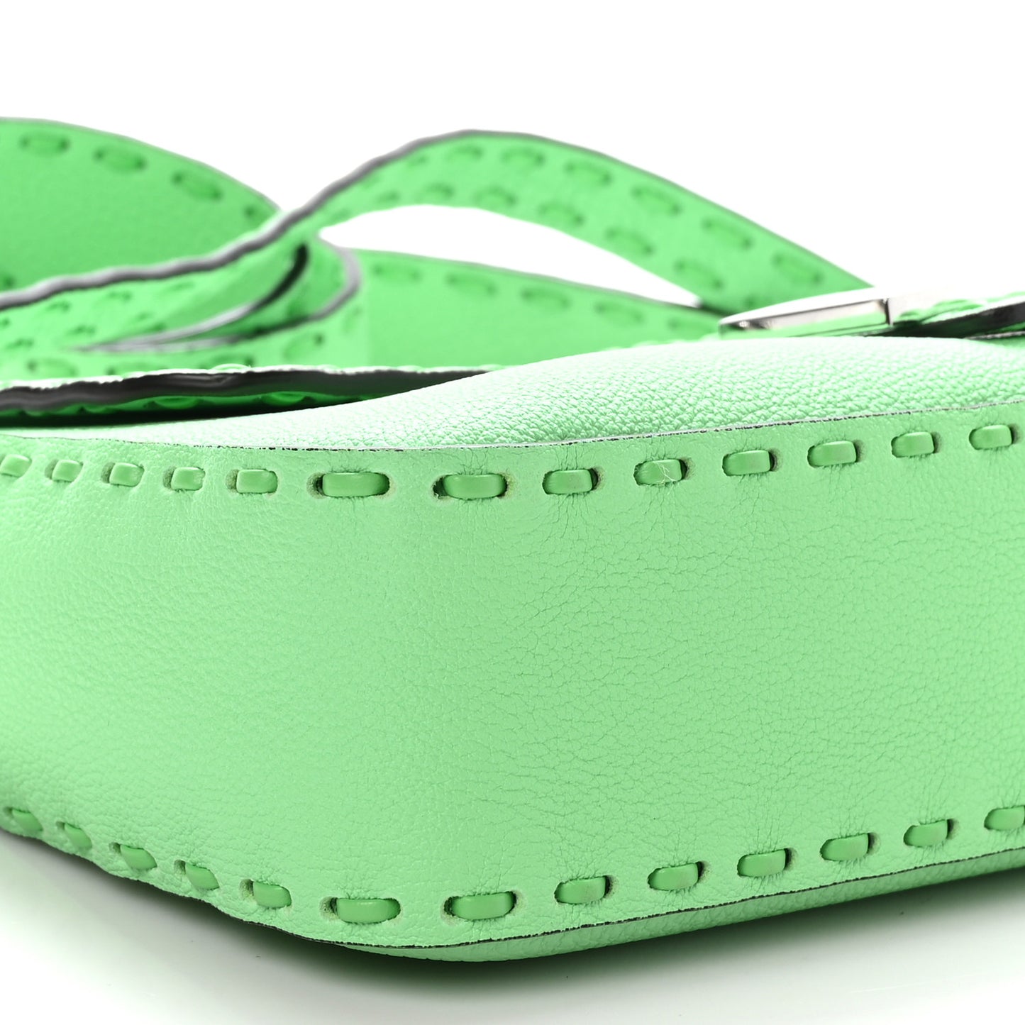 Cuoio Roma Sellerissima Nappa Sintetica Tape Stitch Baguette Edamame