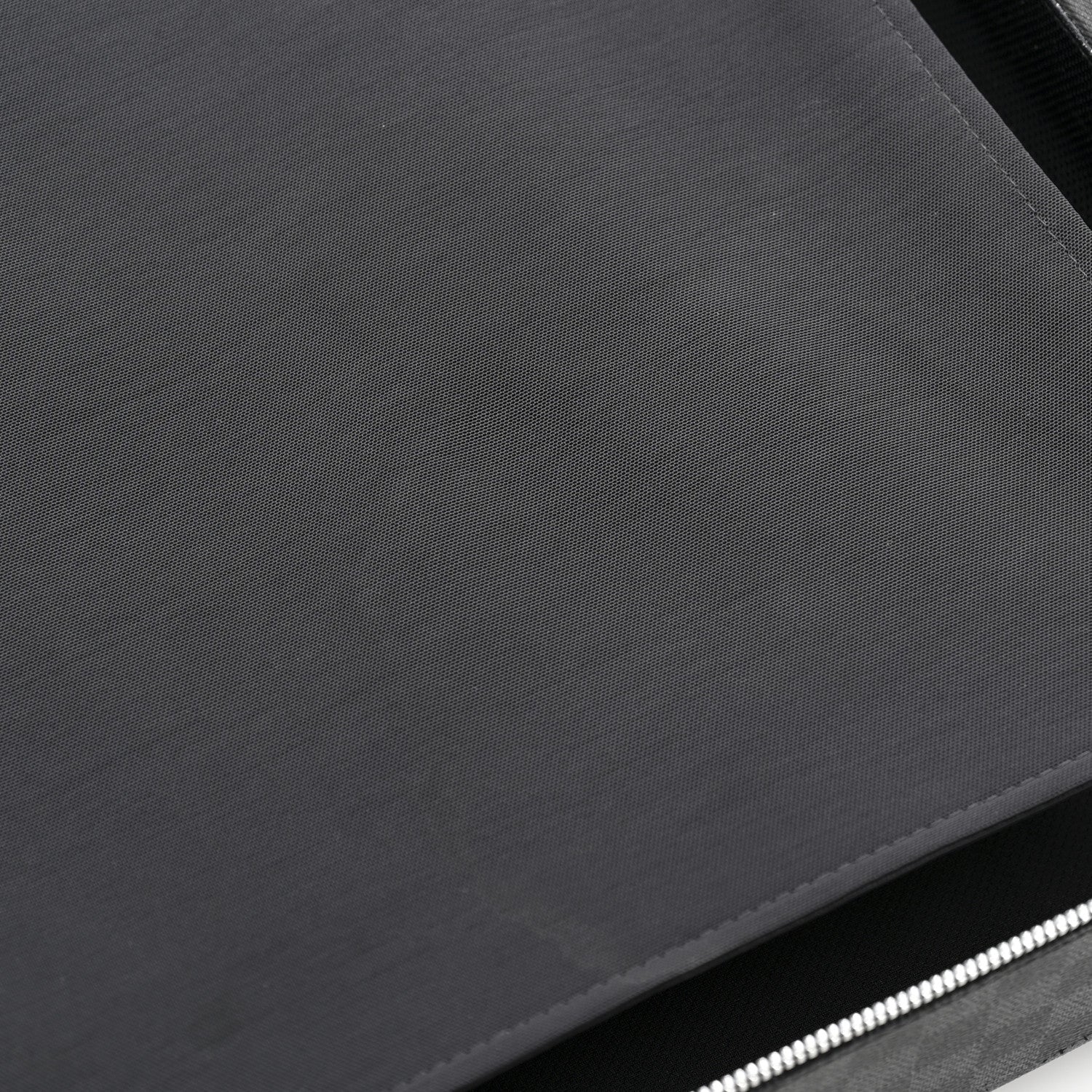 Louis Vuitton Damier Graphite Horizon 8 of 11