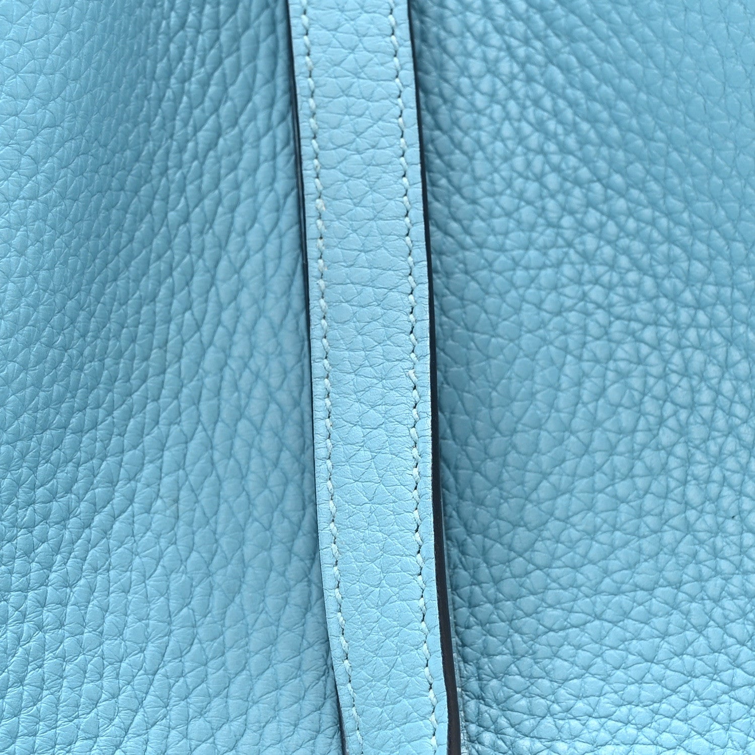 Hermes Taurillon Clemence Swift Eclat Picotin Lock 22 MM  Bleu Du Nord Rouge De Coeur 8 of 10