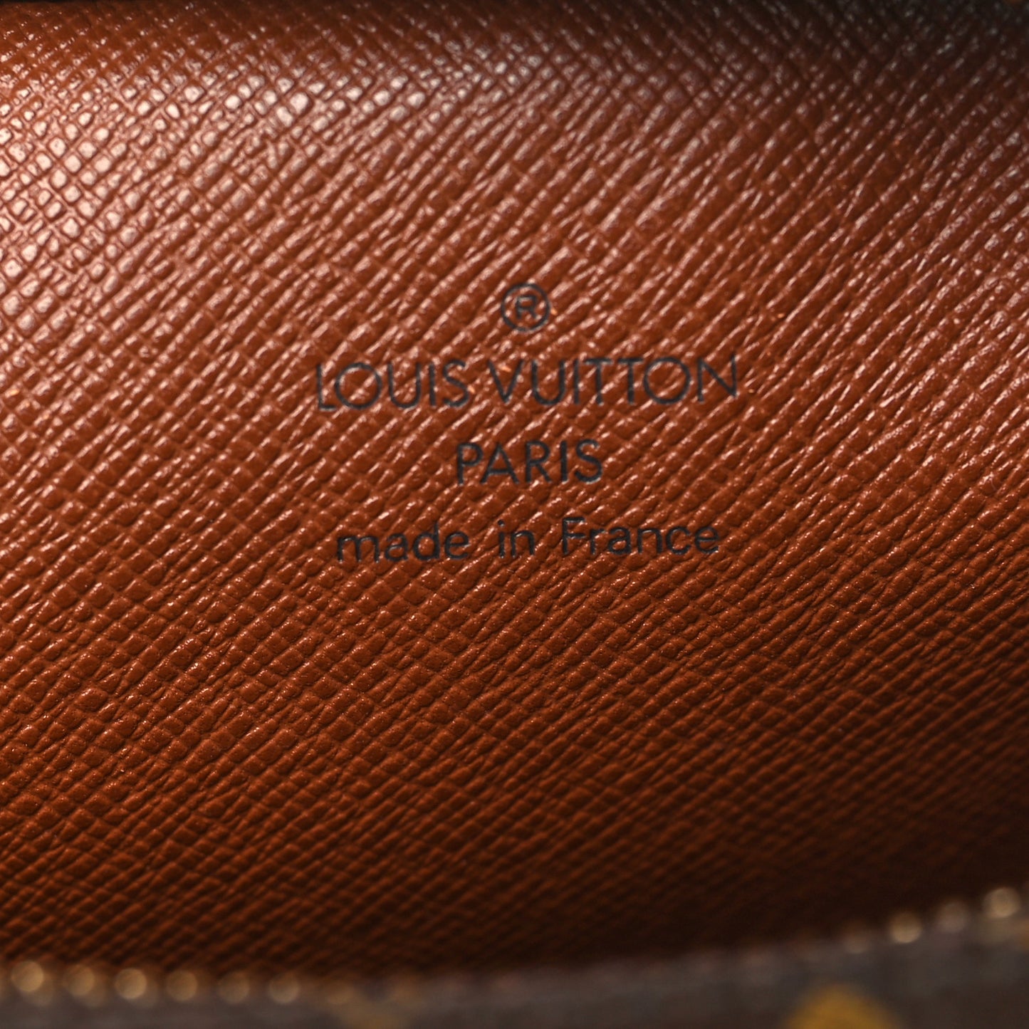 Monogram Amazone