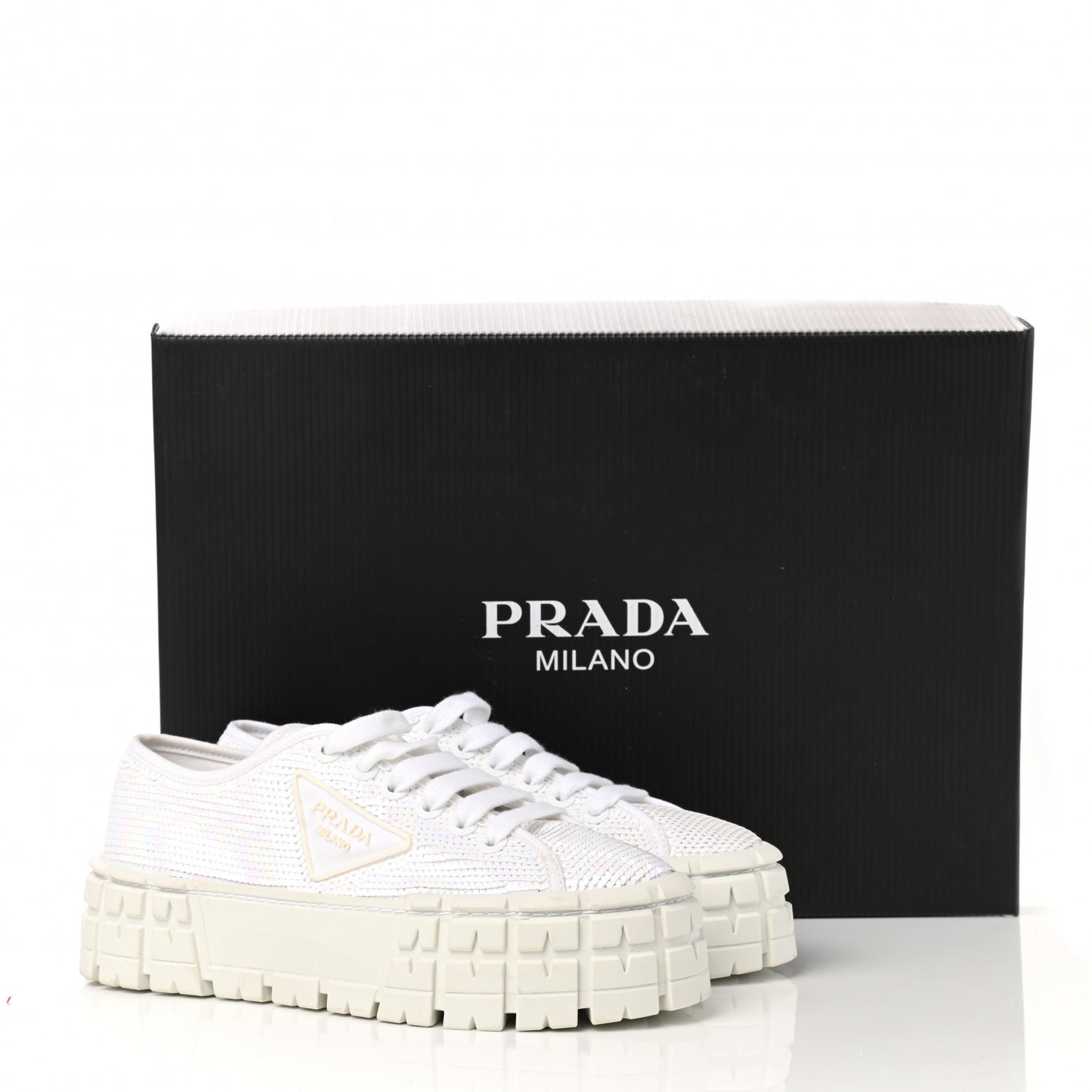 Paillettes Triangle Logo Double Wheel 50mm Sneakers 37 White
