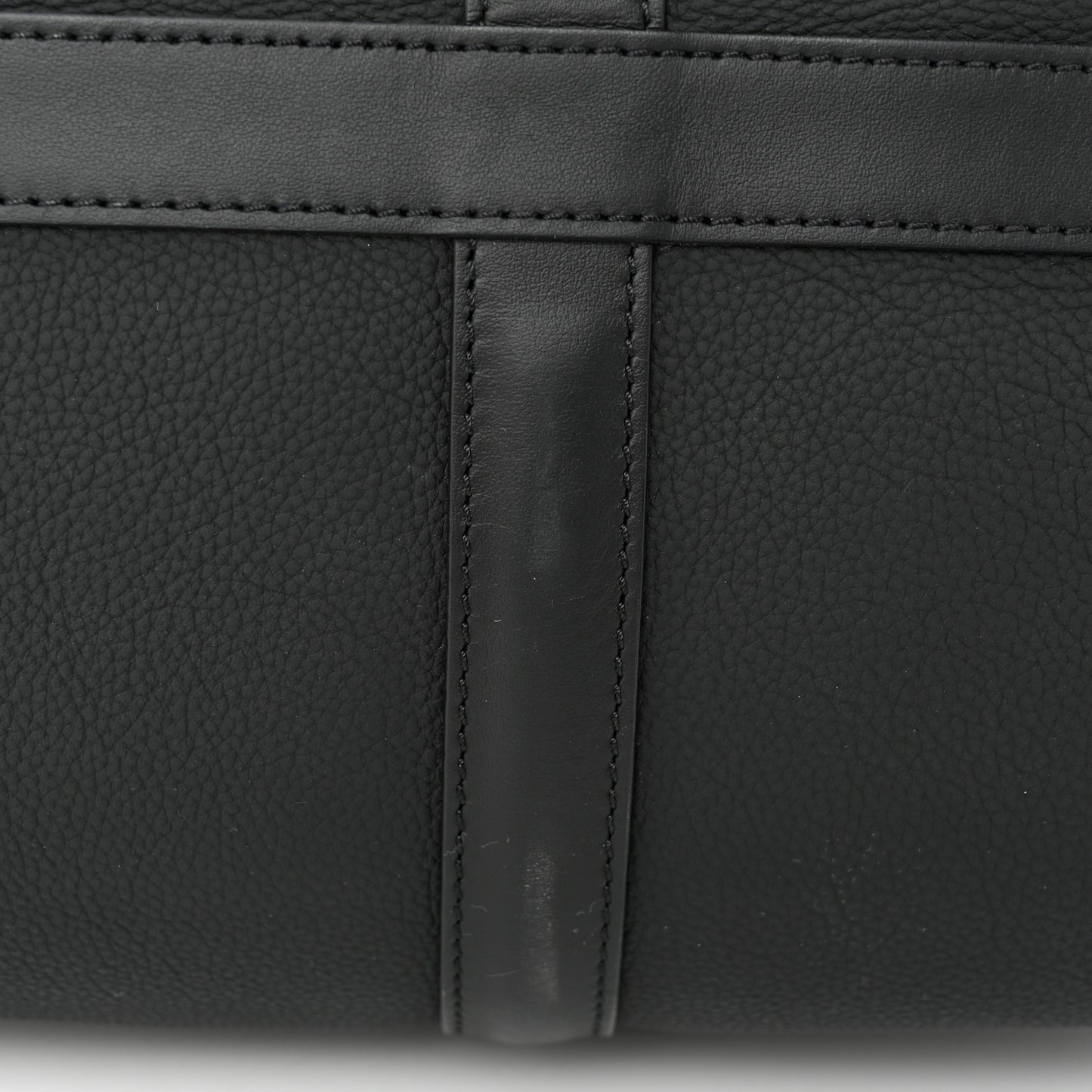 Grained Calfskin Aerogram Keepall Bandouliere 40 Black