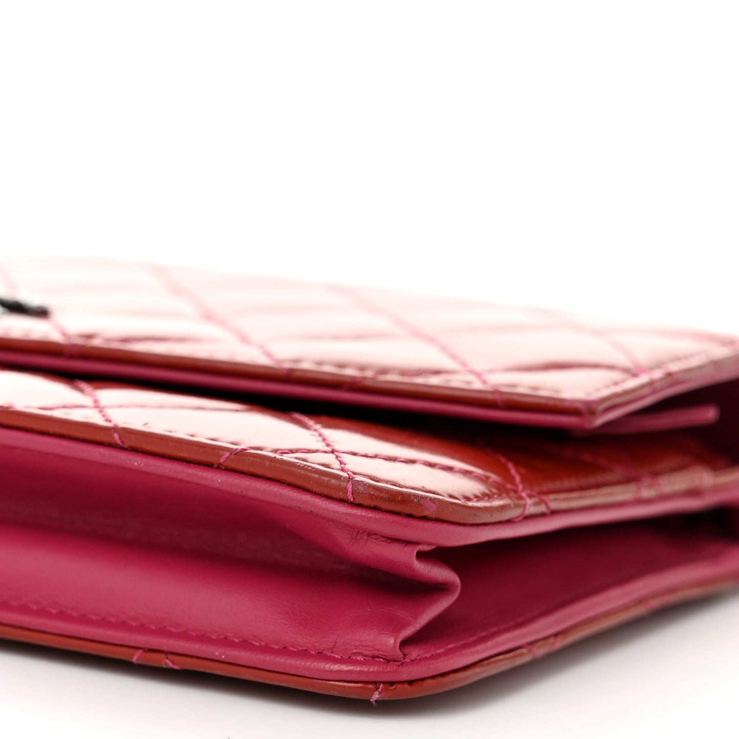 Patent Quilted Brilliant Wallet On Chain WOC Red