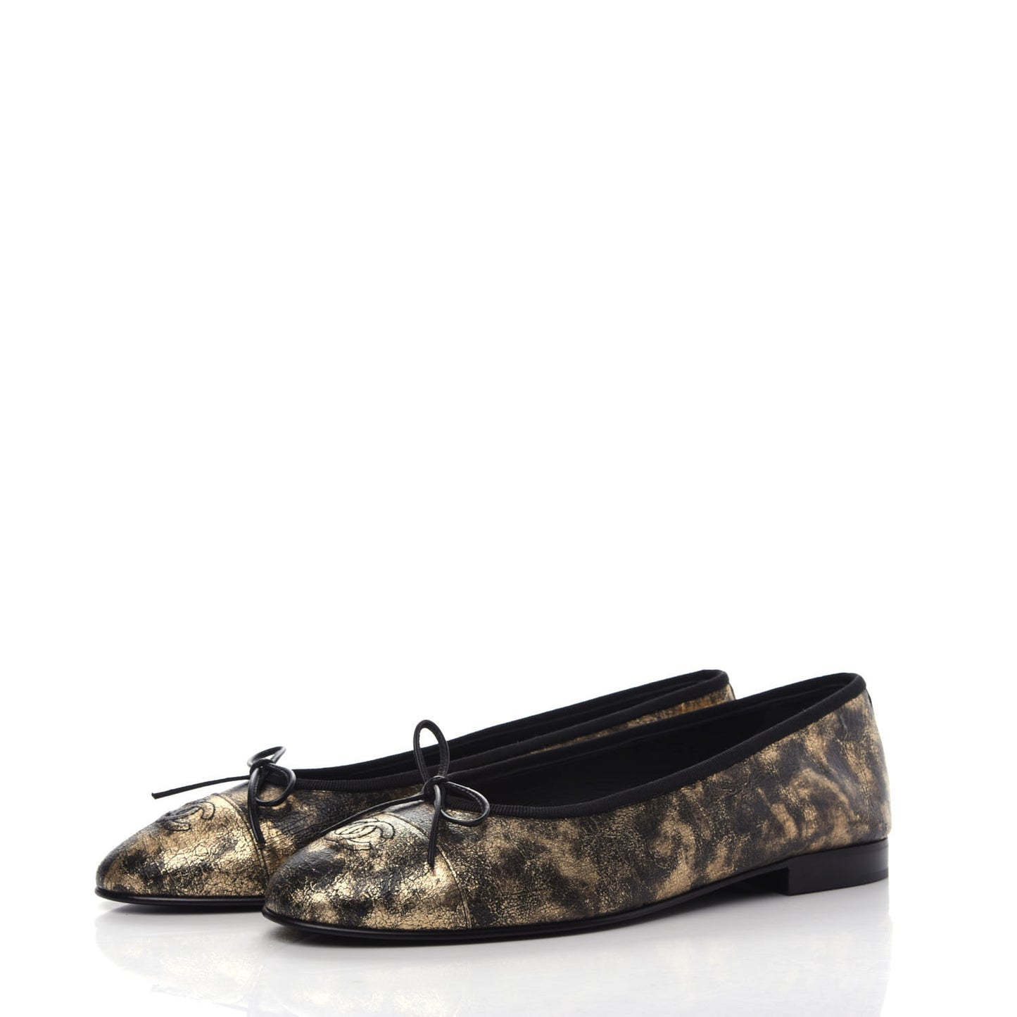 Laminated Goatskin Cap Toe CC Ballerina Flats 40 Gold