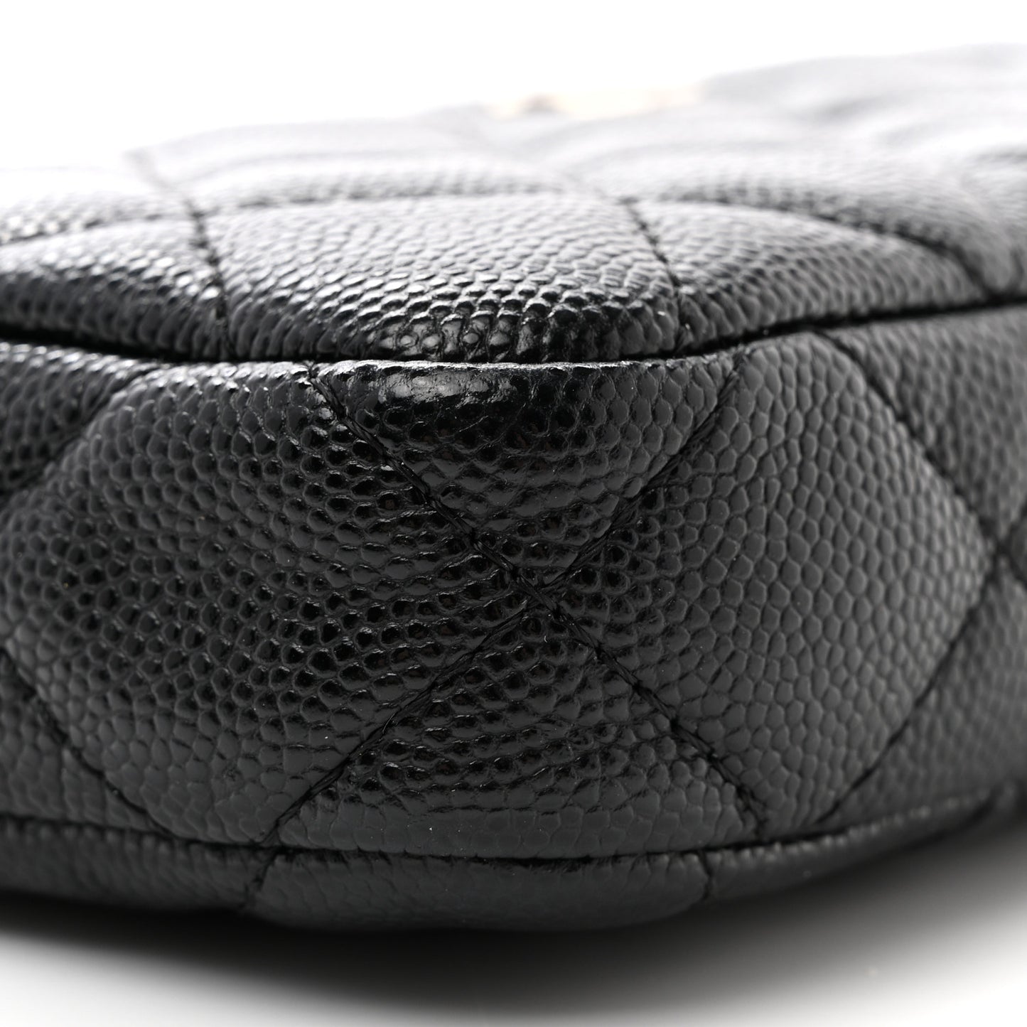 Caviar Quilted Small Clutch With Chain Black