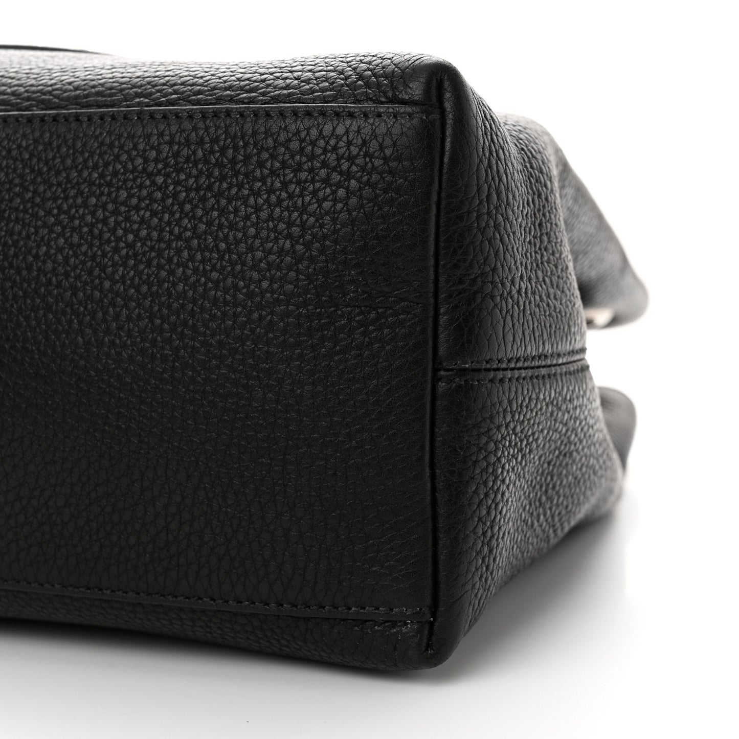 Pebbled Calfskin Studded Medium Soho Chain Shoulder Bag Black