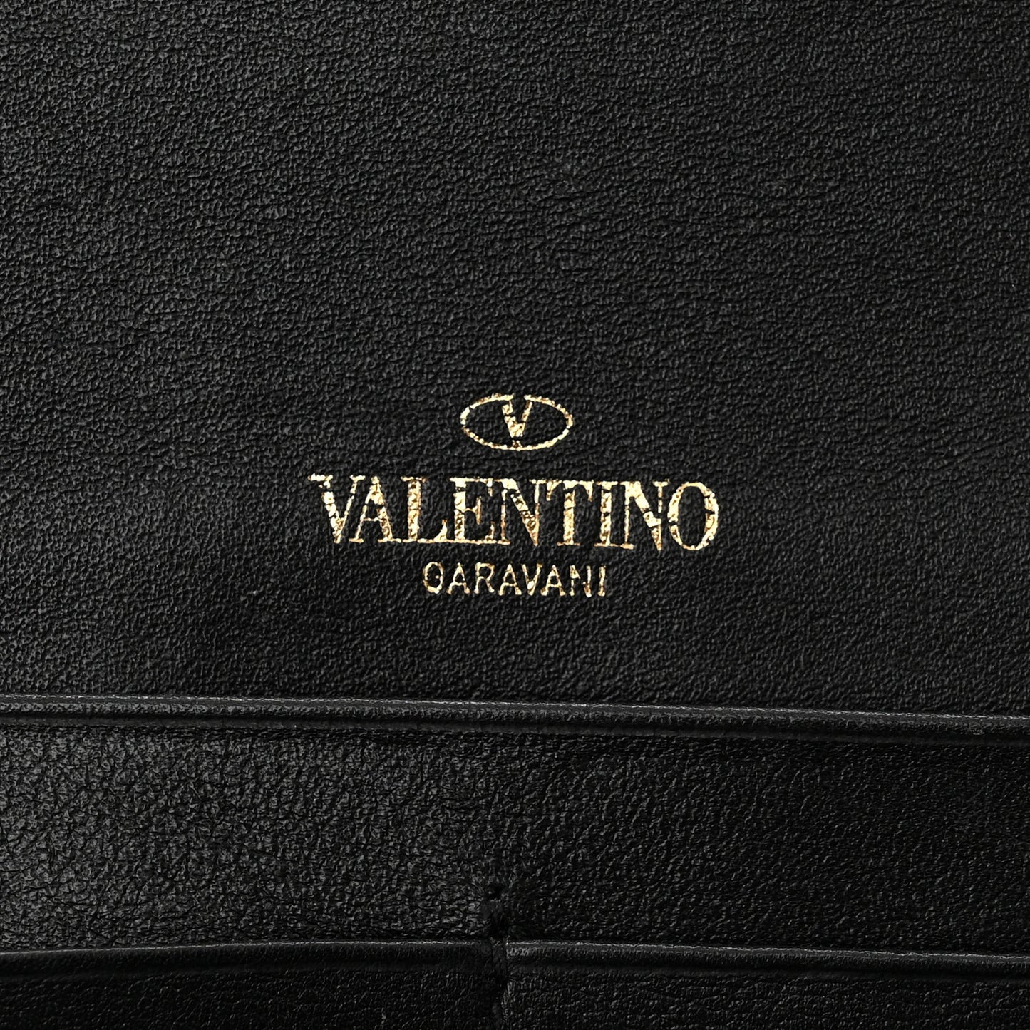Vitello Rockstud Flap Wallet On Chain Black