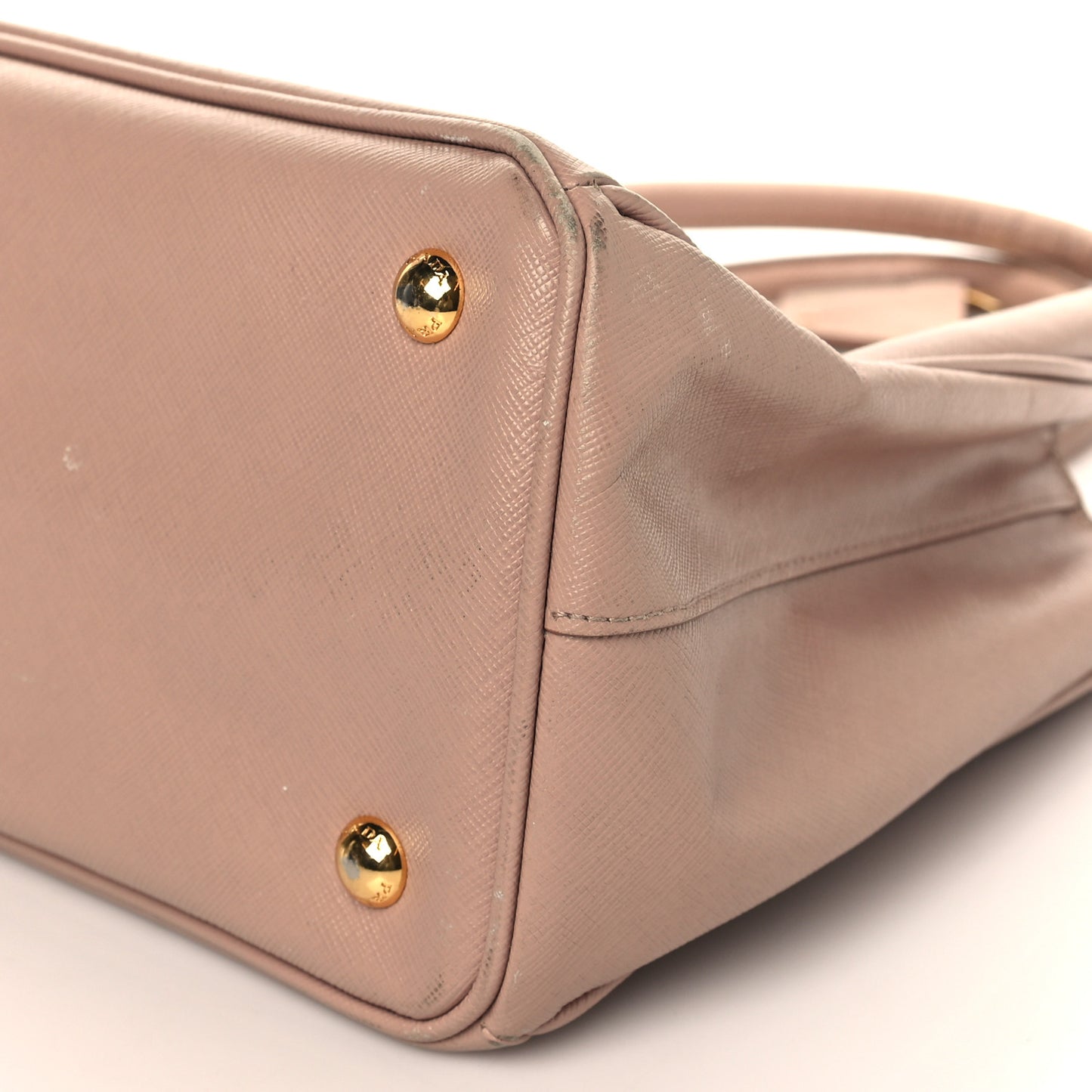 Saffiano Medium Galleria Double Zip Tote Cammeo