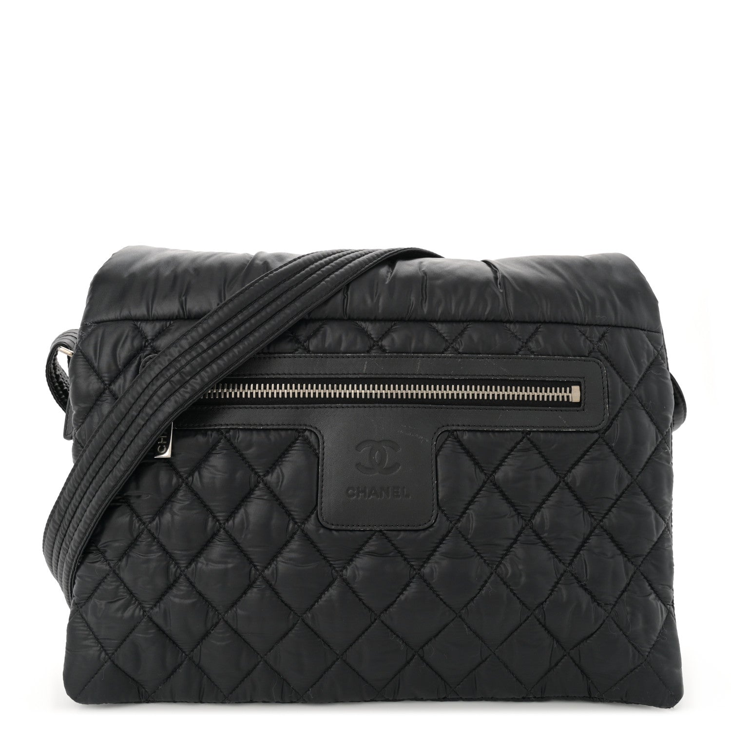 Chanel Nylon Coco Cocoon Messenger Bag Black 1614740 – FASHIONPHILE