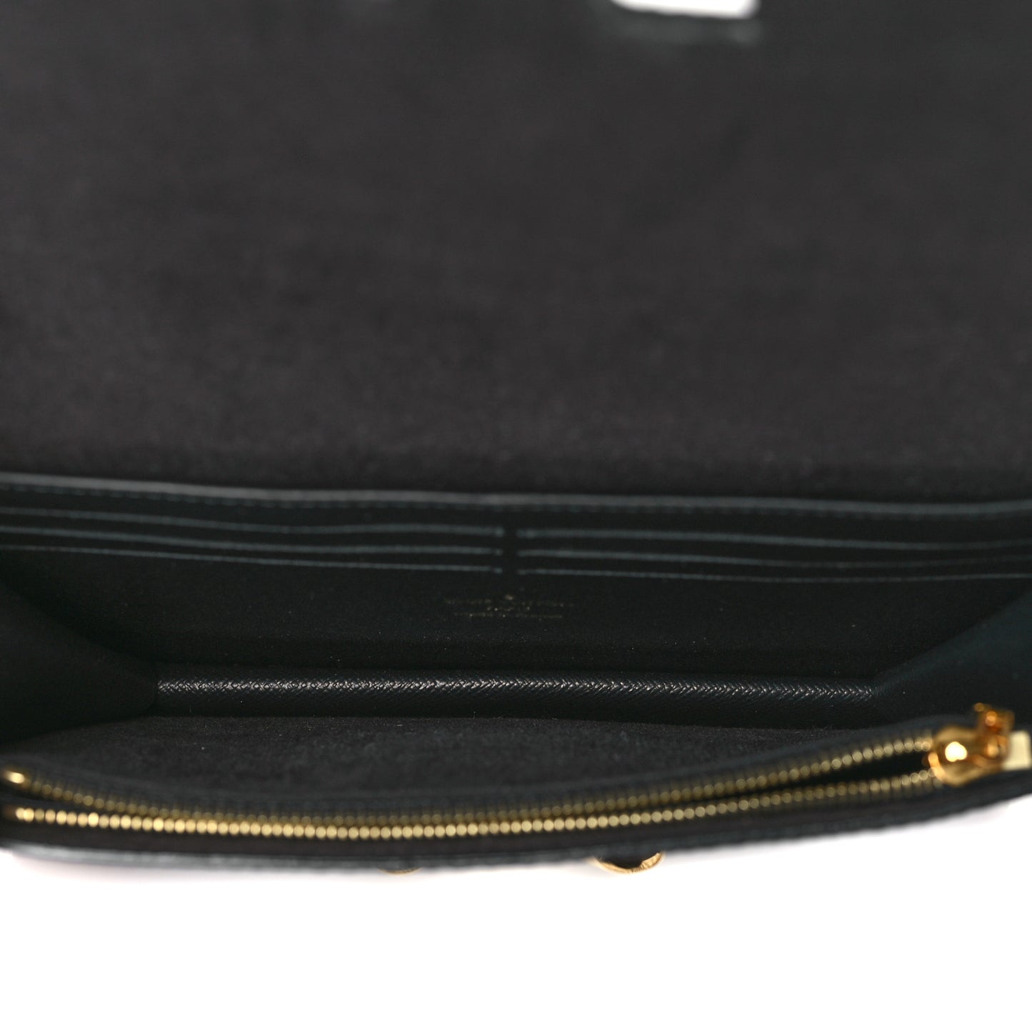 Epi Twist Belt Chain Wallet Black