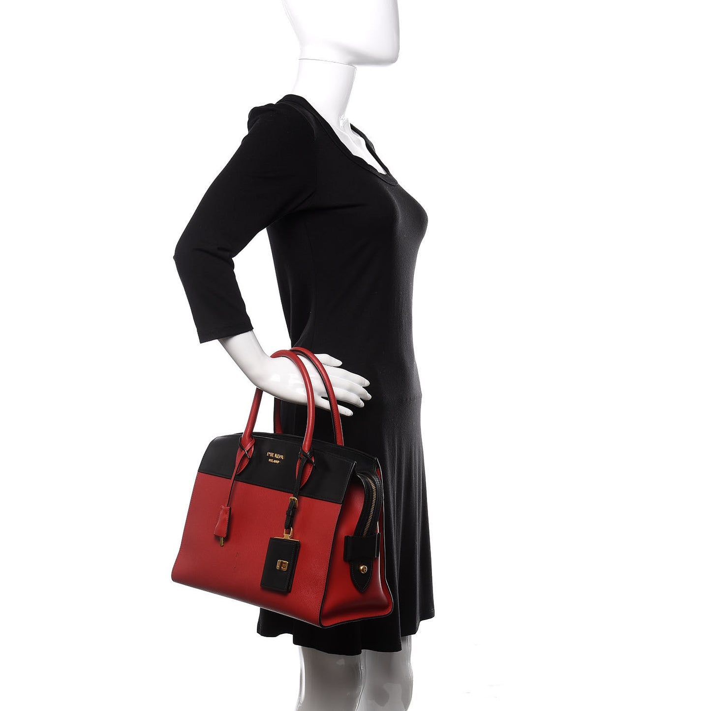 Saffiano City Calf Medium Esplanade Tote Fuoco Black