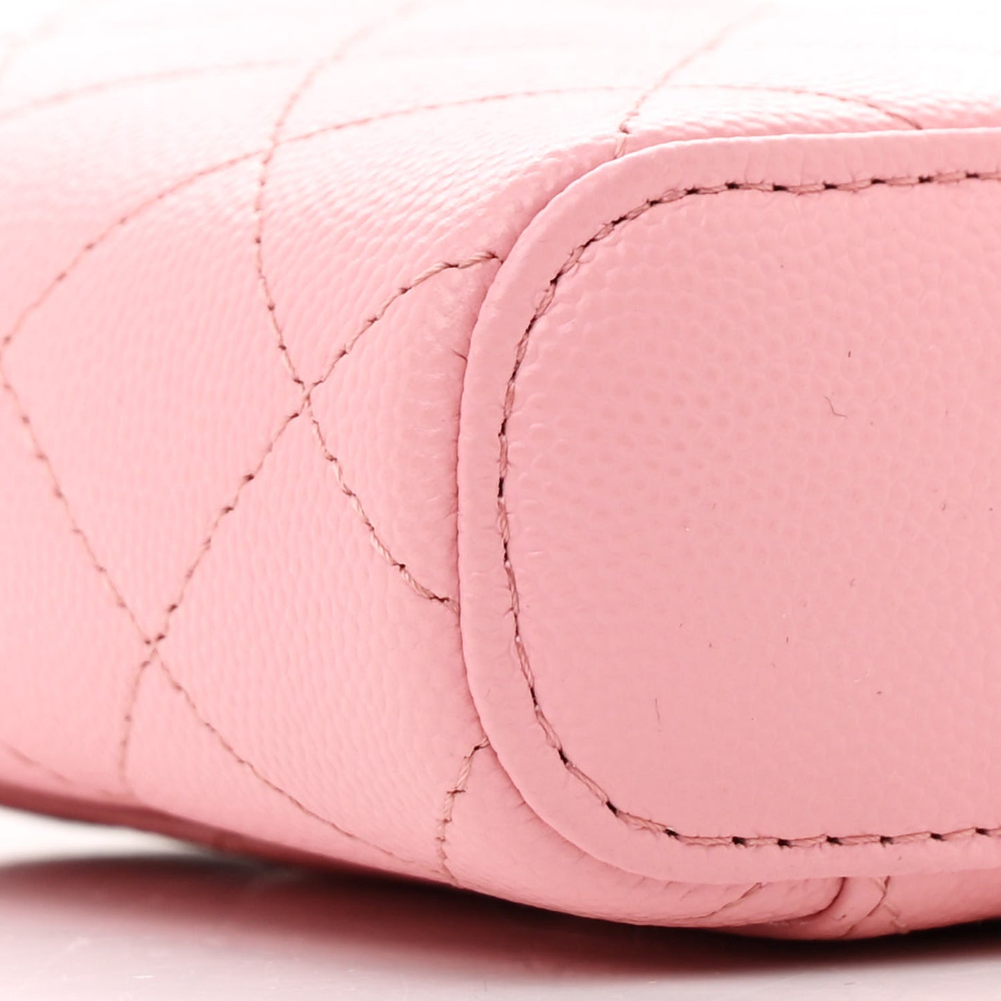 Caviar Quilted Small Vertical Coco Beauty Vanity Case With Chain Pink