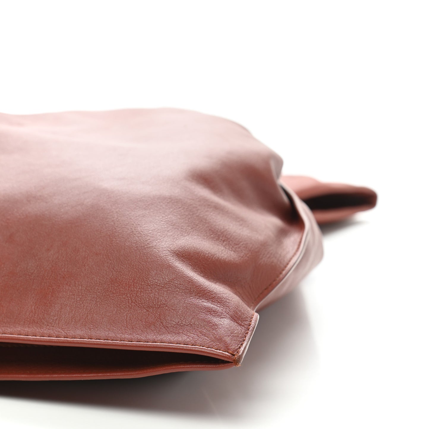Supple Calfskin BV Twist Rust