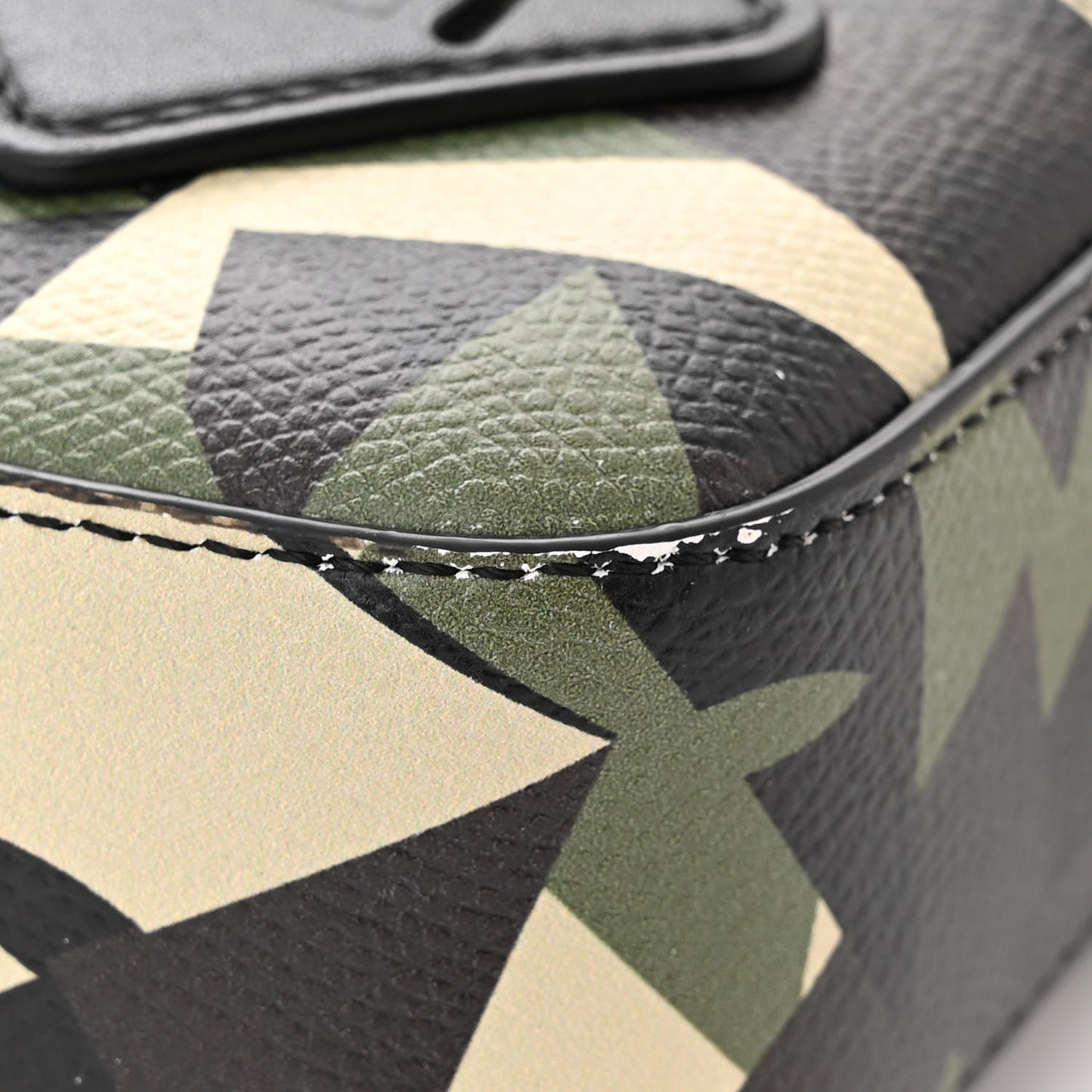 Textured Calfskin Bugs Camouflage Medium Camera Case Multicolor Military