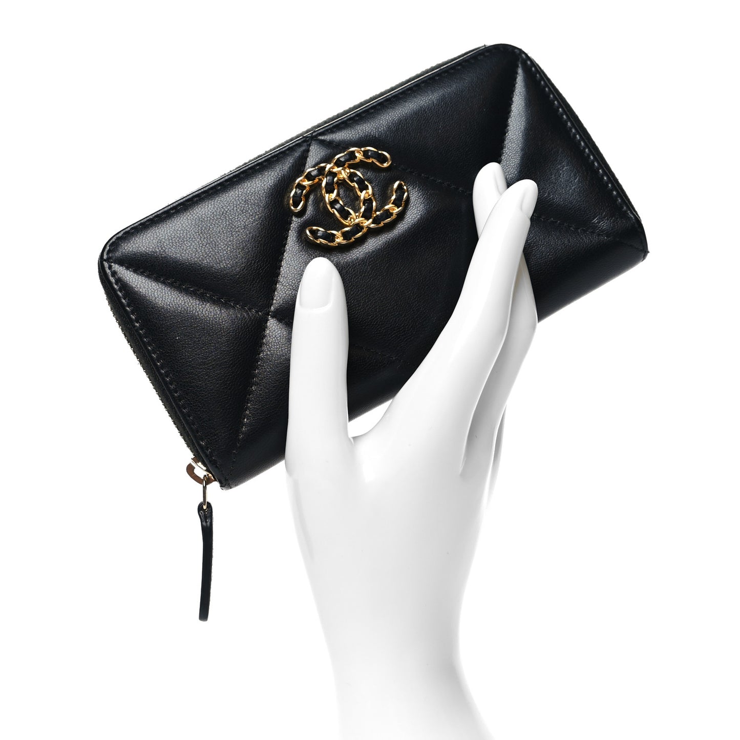 Goatskin Quilted Medium Chanel 19 Zipped Wallet Black