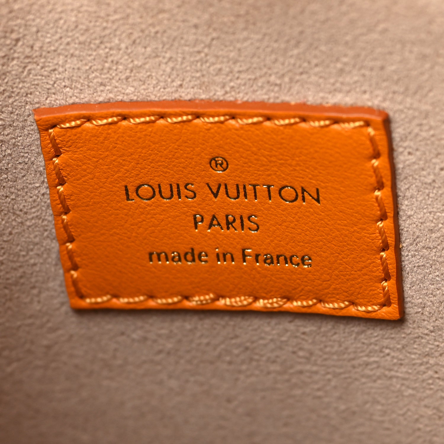 Louis Vuitton Mahina On My Side PM Summer Gold 6 of 9