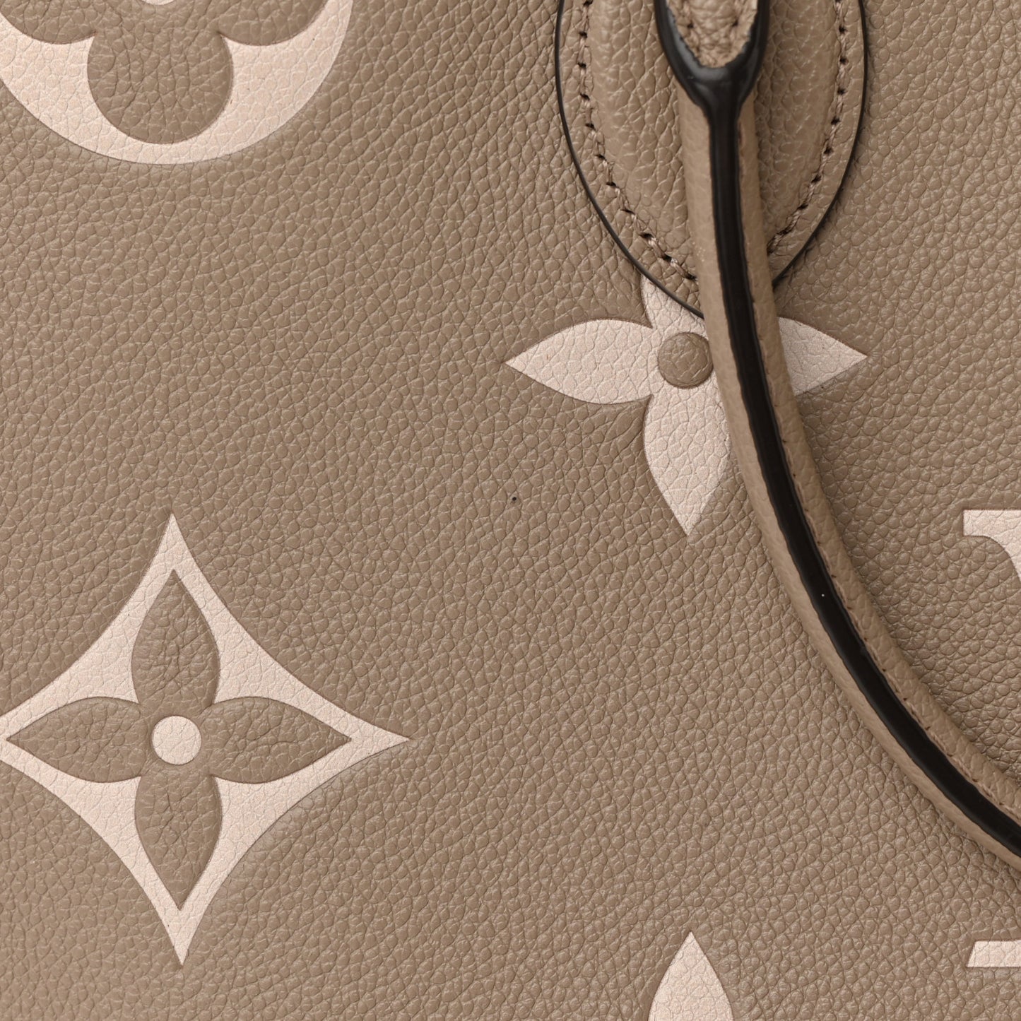 Empreinte Monogram Giant Onthego MM Tourterelle Creme