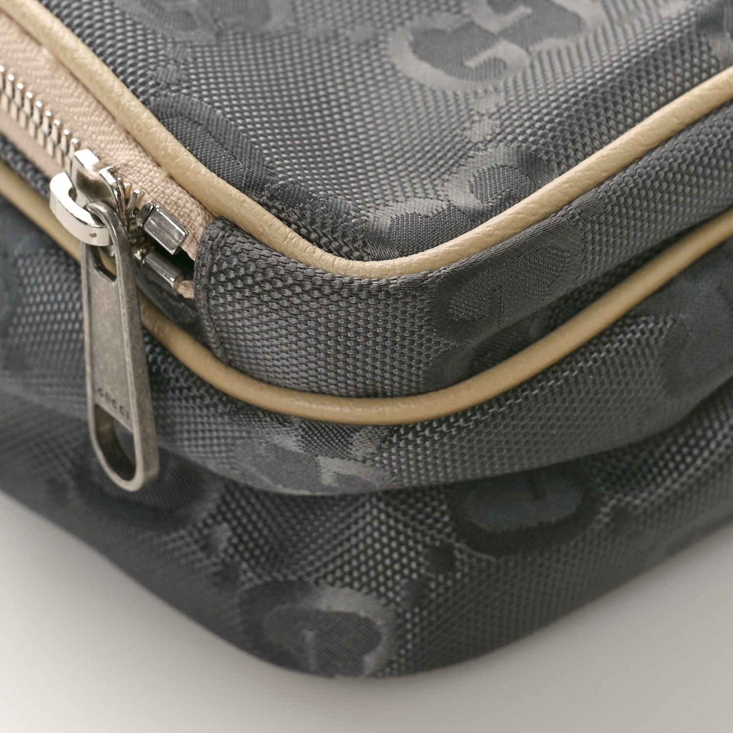 Gucci Econyl Nylon Monogram Off The Grid Shoulder Bag Graphite Grey New Plaster 8 of 9
