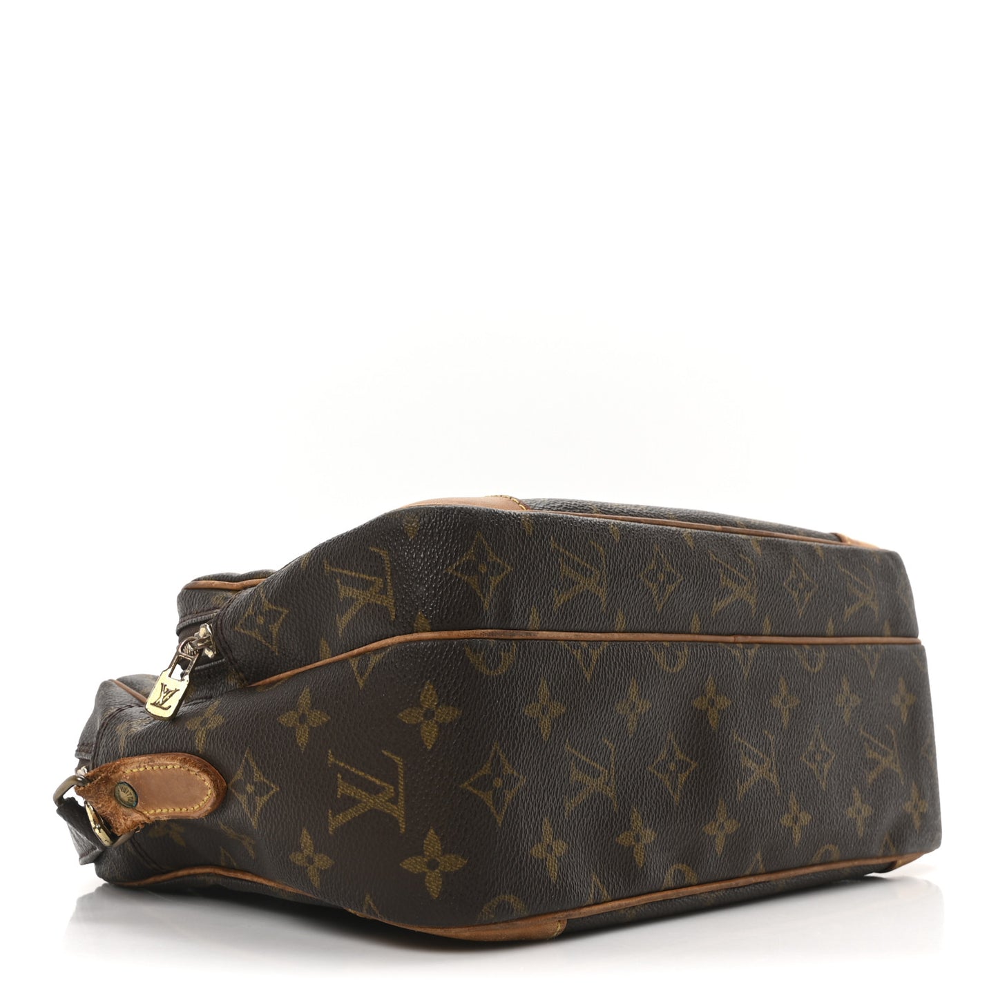 Monogram Nil 28