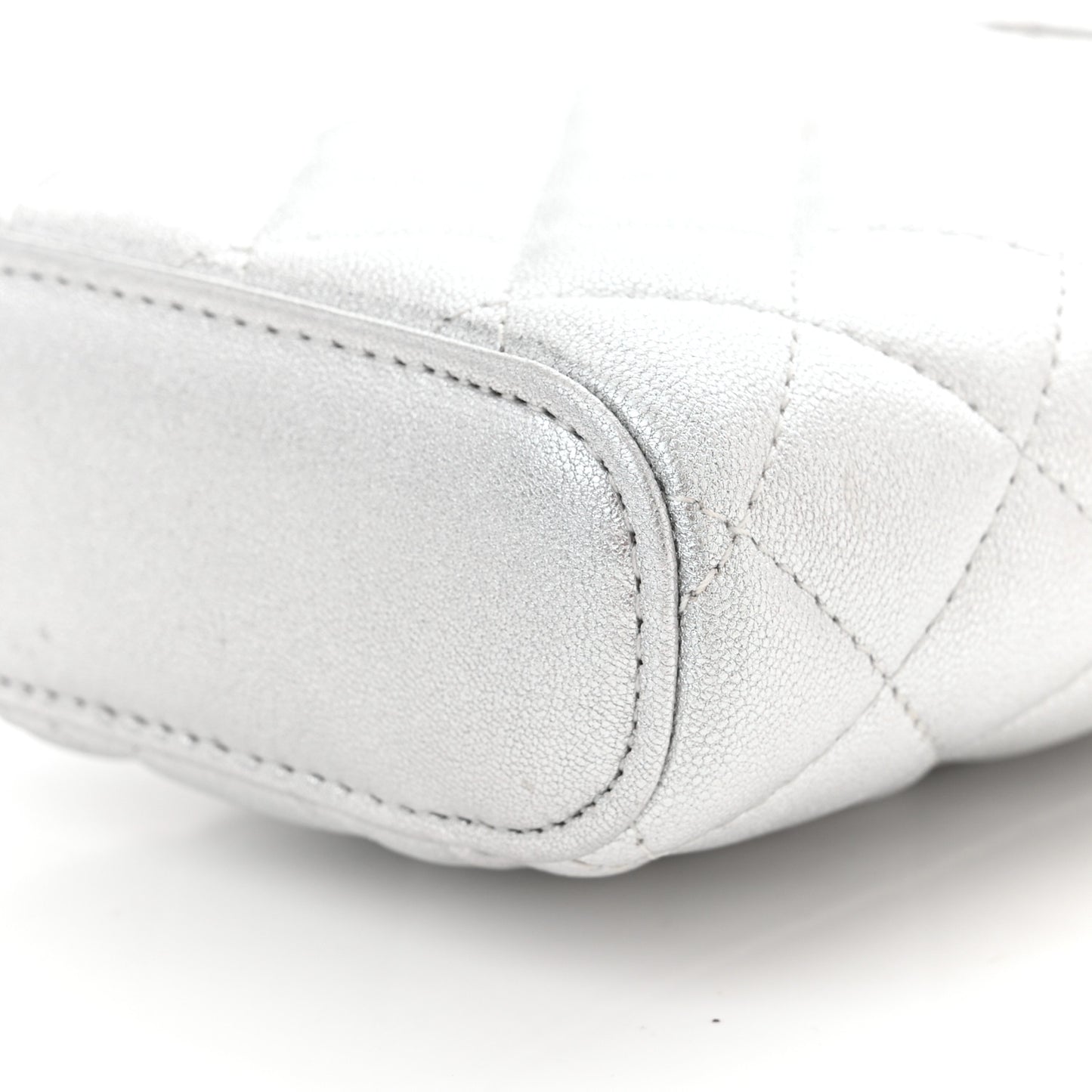 Metallic Lambskin Quilted Phone Holder With Chain Silver