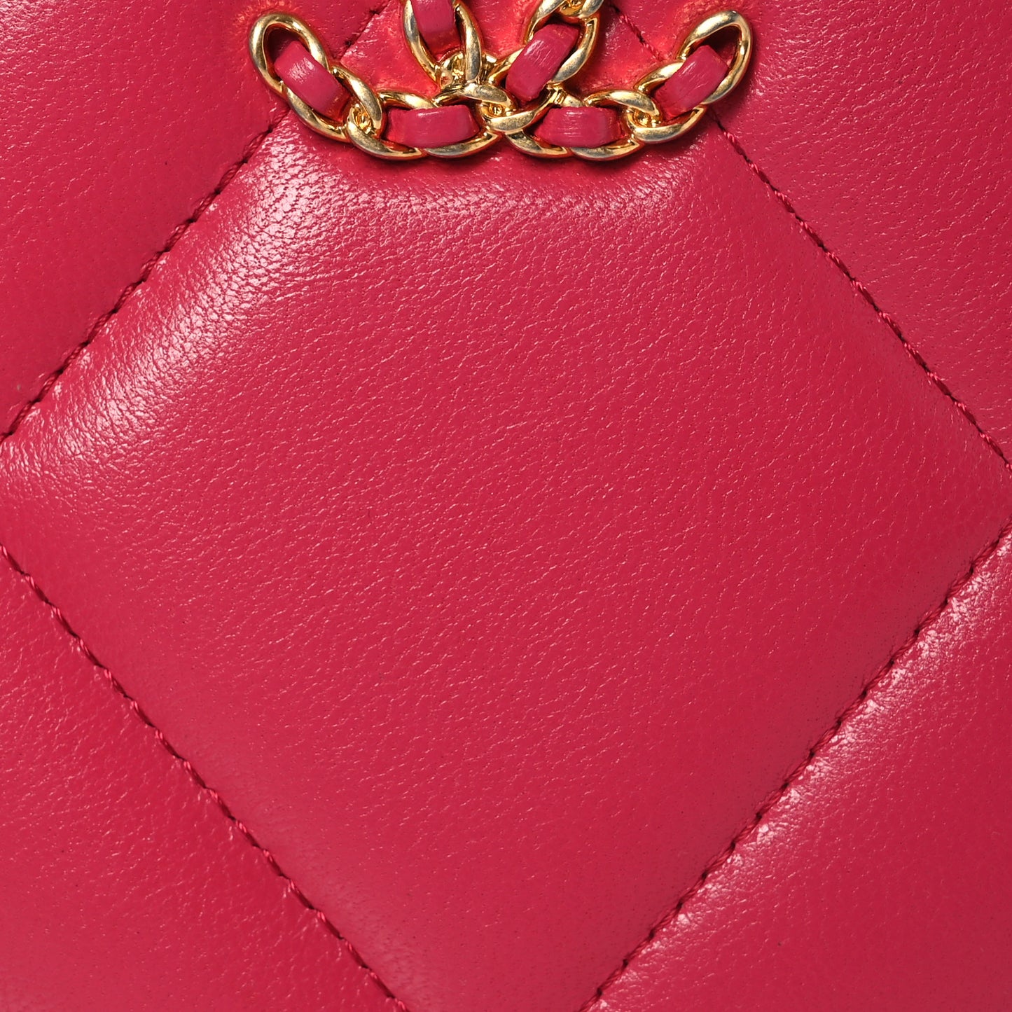 Goatskin Quilted Chanel 19 Round Clutch With Chain Dark Pink