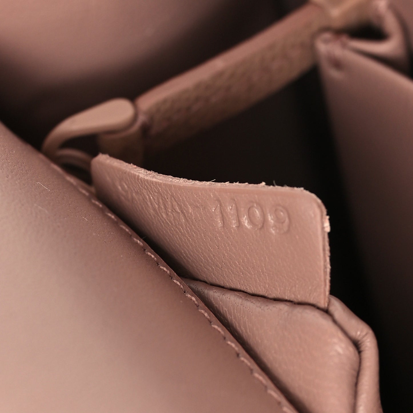 Ultra Matte Grained Calfskin 30 Montaigne Flap Bag Blush