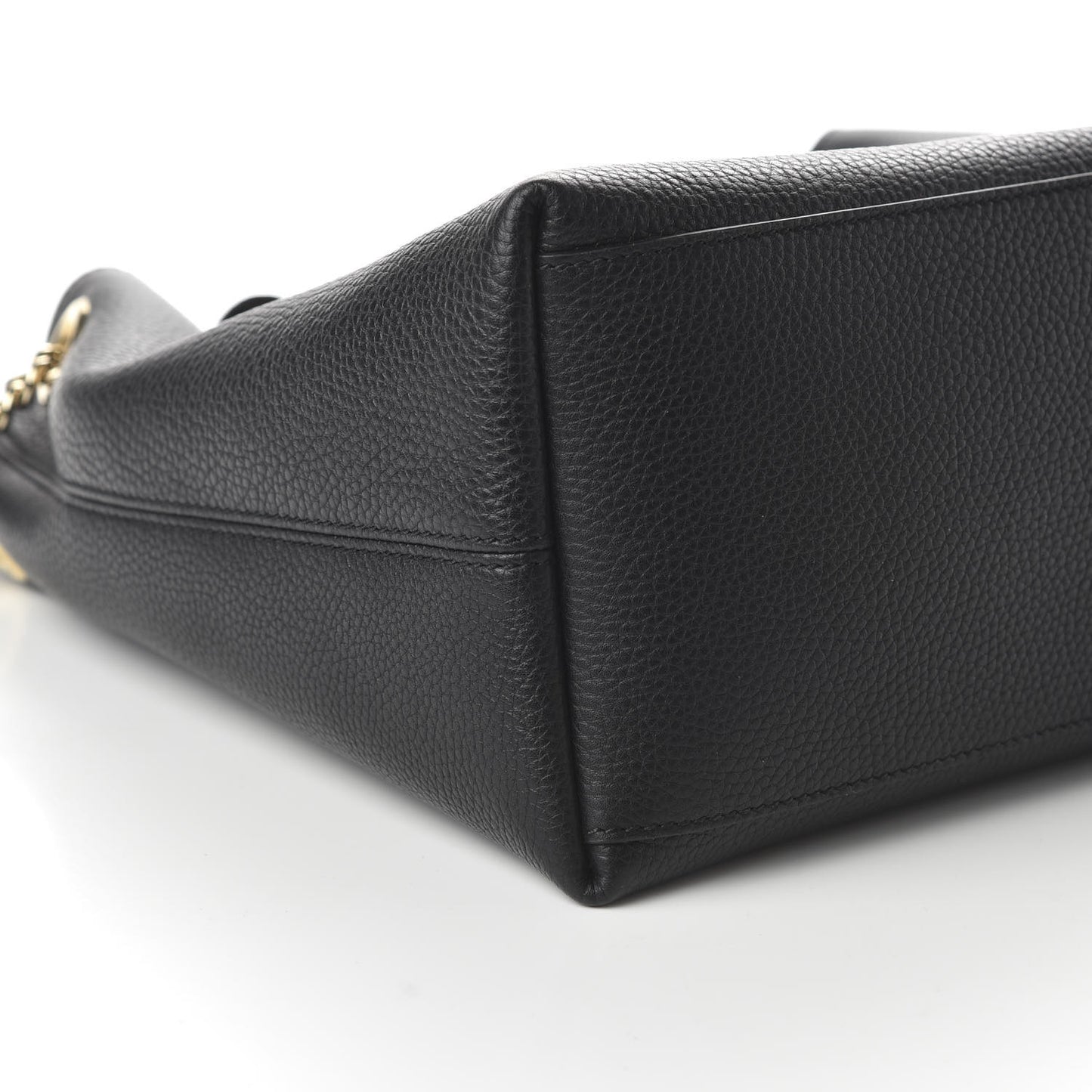 Pebbled Calfskin Medium Soho Chain Shoulder Bag Black