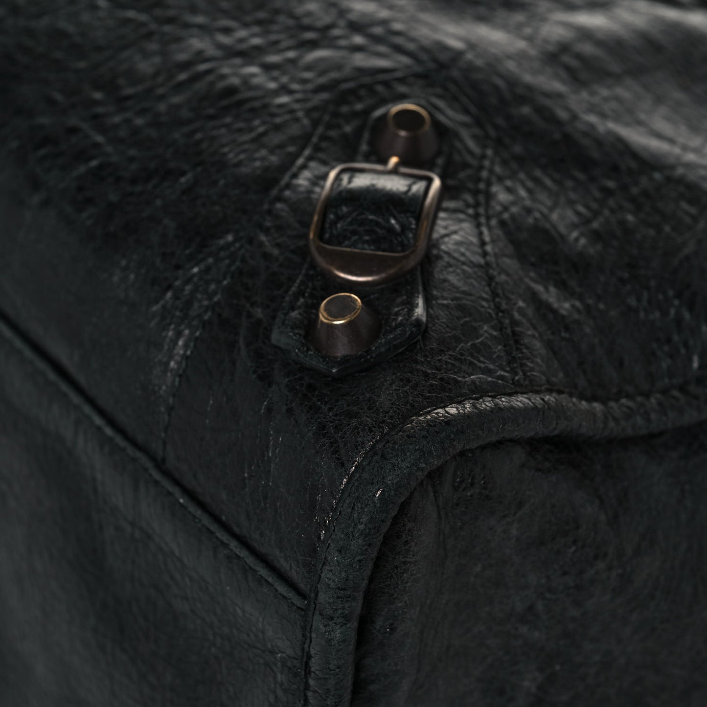 Agneau Classic Hardware City Black