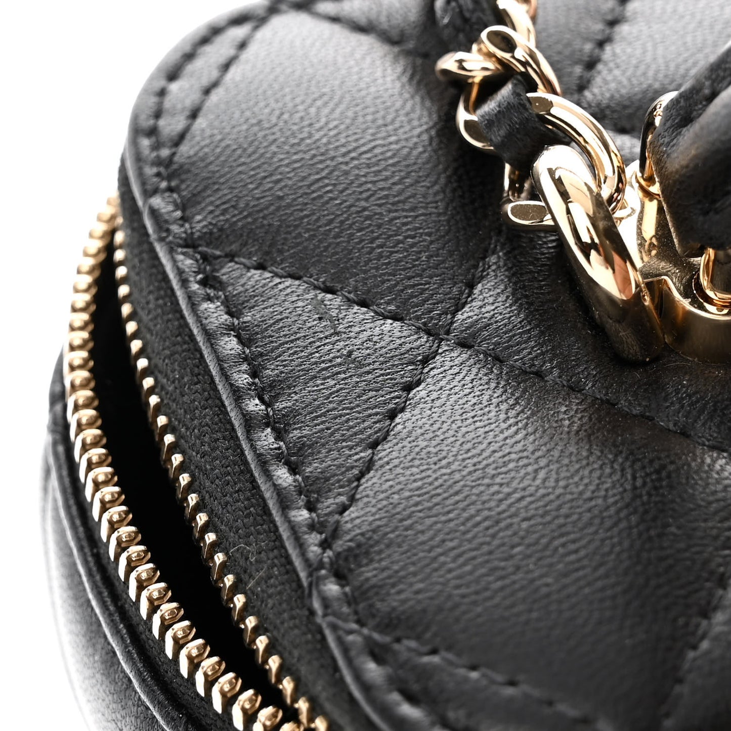 Lambskin Quilted Small Top Handle Vanity Case With Chain Black