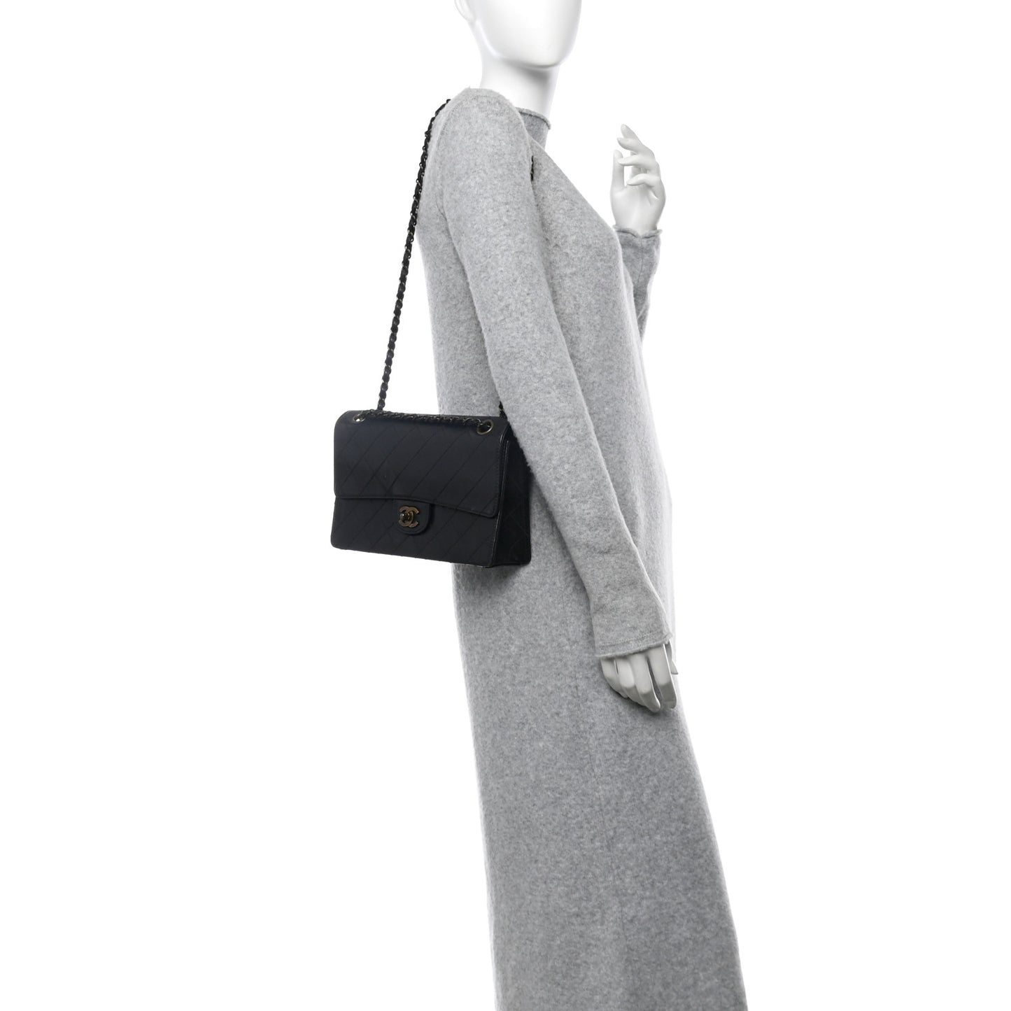 Calfskin Stitched Medium Single Flap Black